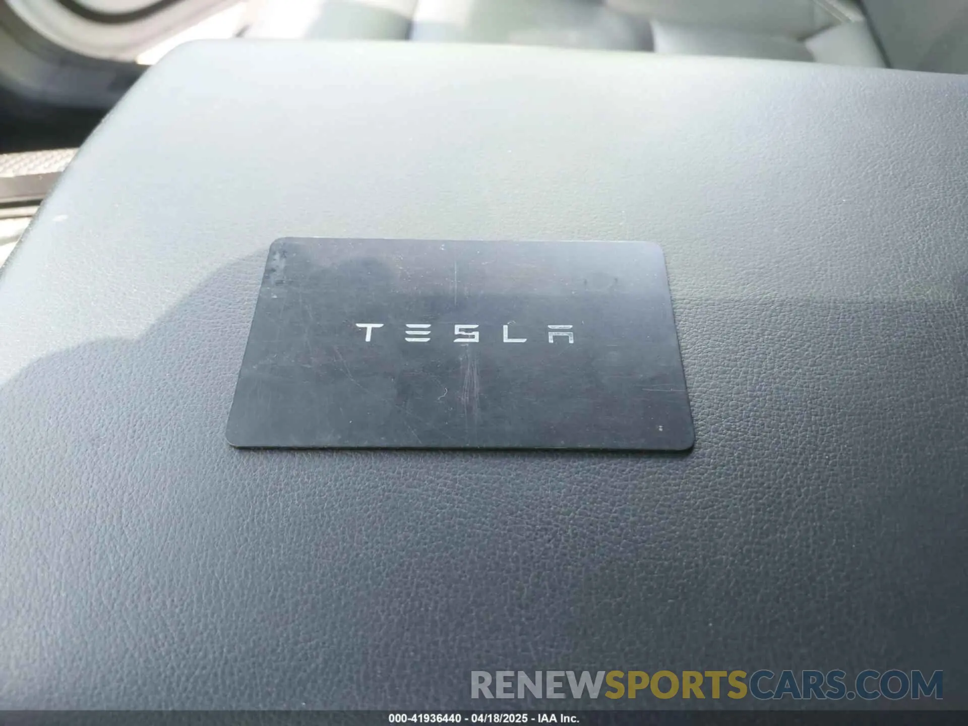 11 fotografías del automóvil dañado 7SAXCBE69NF354836 TESLA MODEL X 2022