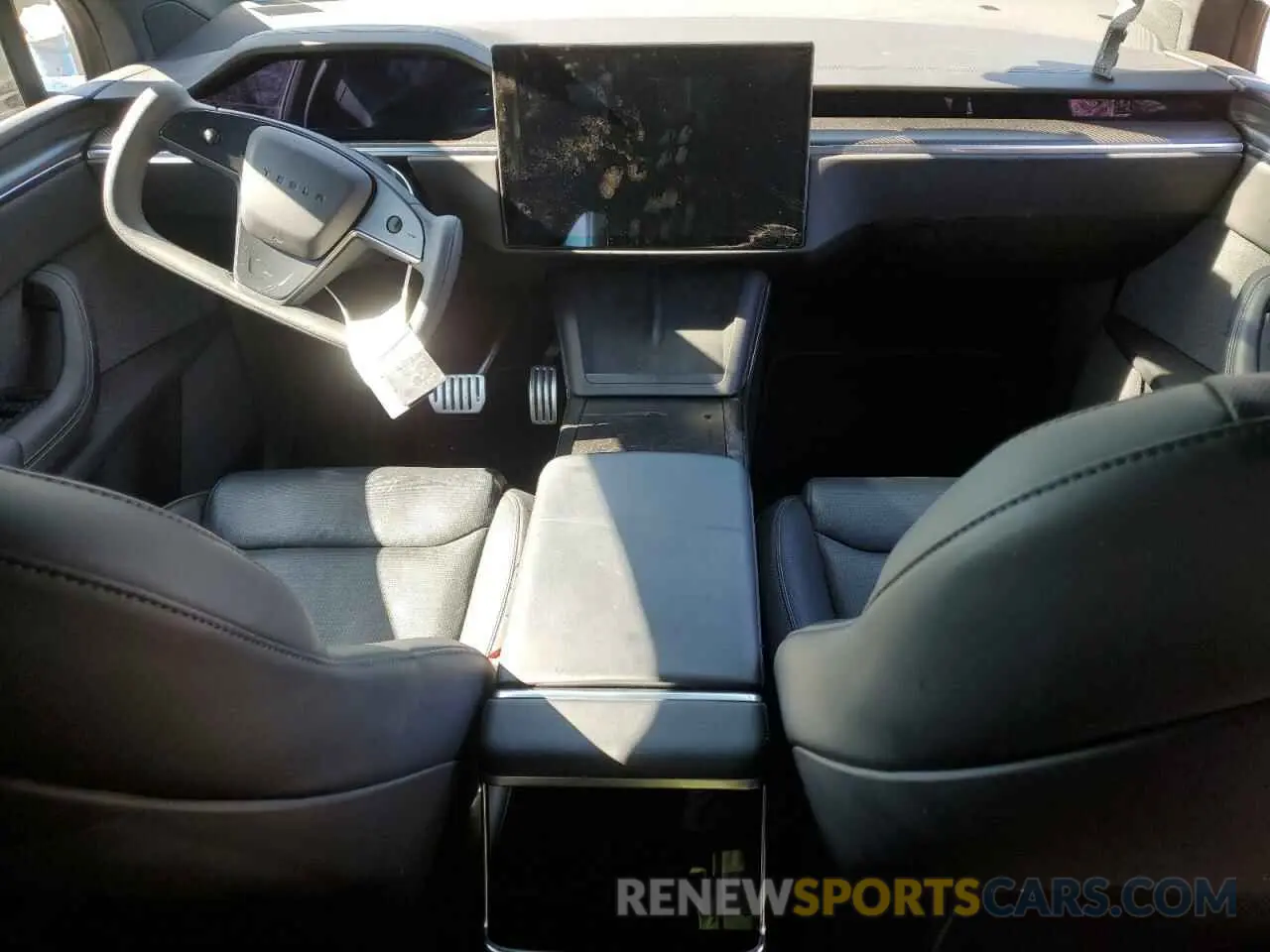 8 fotografías del automóvil dañado 7SAXCBE6XNF344722 TESLA MODEL X 2022
