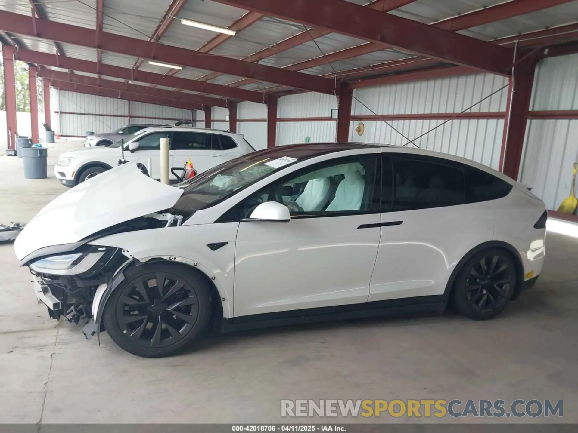 14 fotografías del automóvil dañado 7SAXCDE51NF342005 TESLA MODEL X 2022