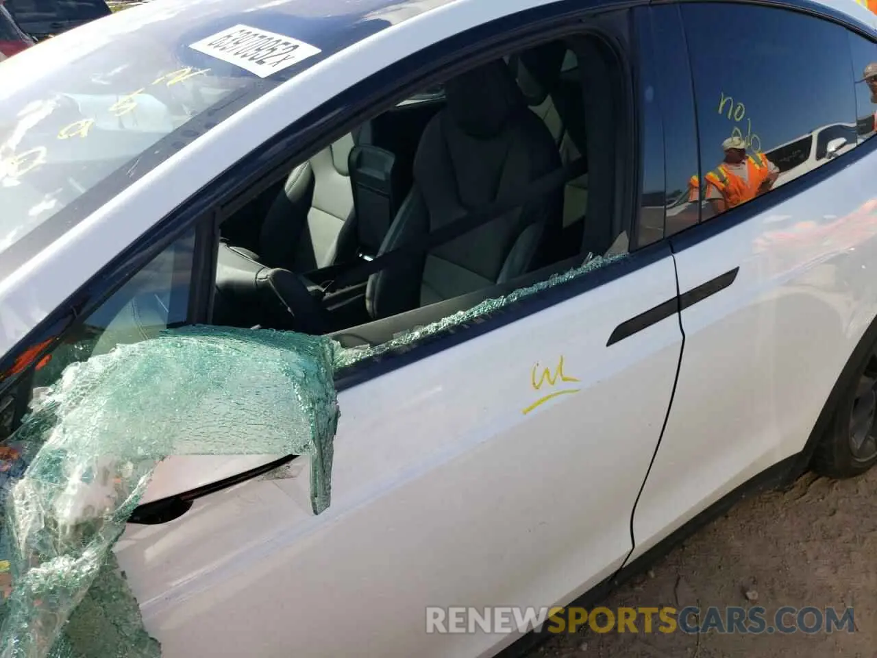 9 fotografías del automóvil dañado 7SAXCDE53NF341938 TESLA MODEL X 2022