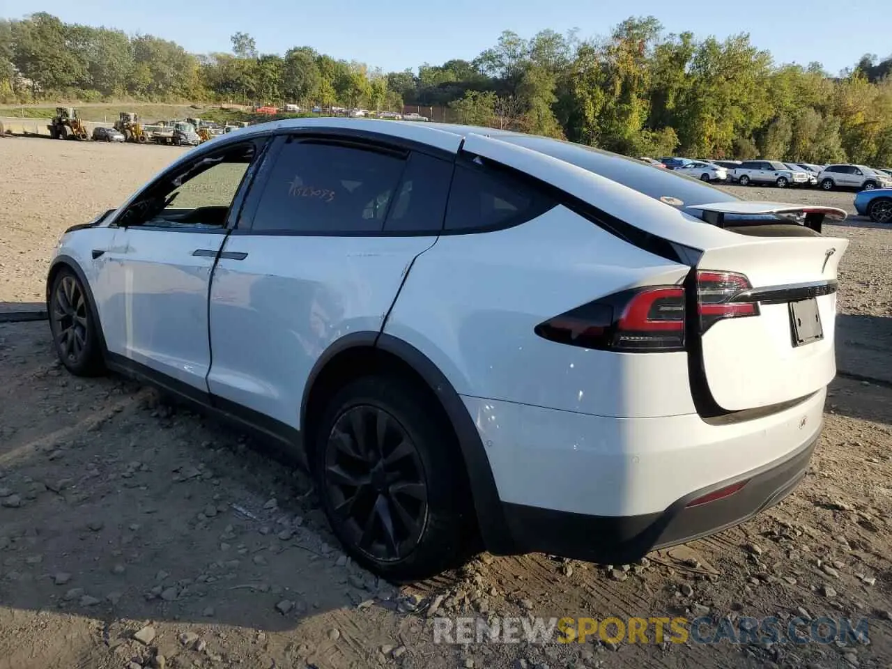 2 fotografías del automóvil dañado 7SAXCDE55NF342914 TESLA MODEL X 2022