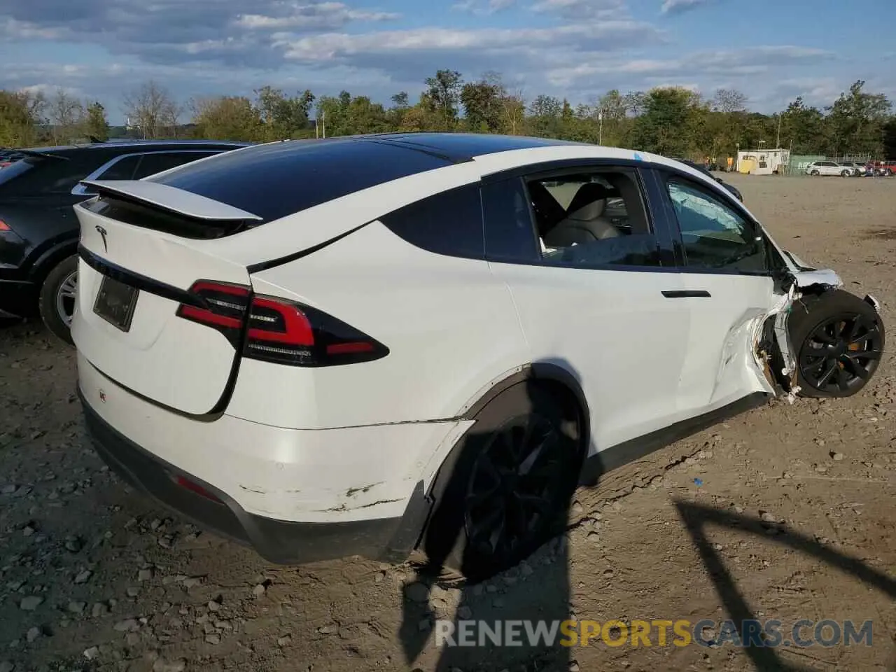 3 fotografías del automóvil dañado 7SAXCDE55NF342914 TESLA MODEL X 2022
