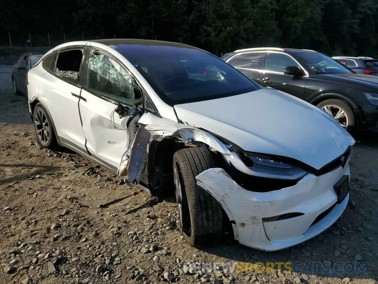 4 fotografías del automóvil dañado 7SAXCDE55NF342914 TESLA MODEL X 2022