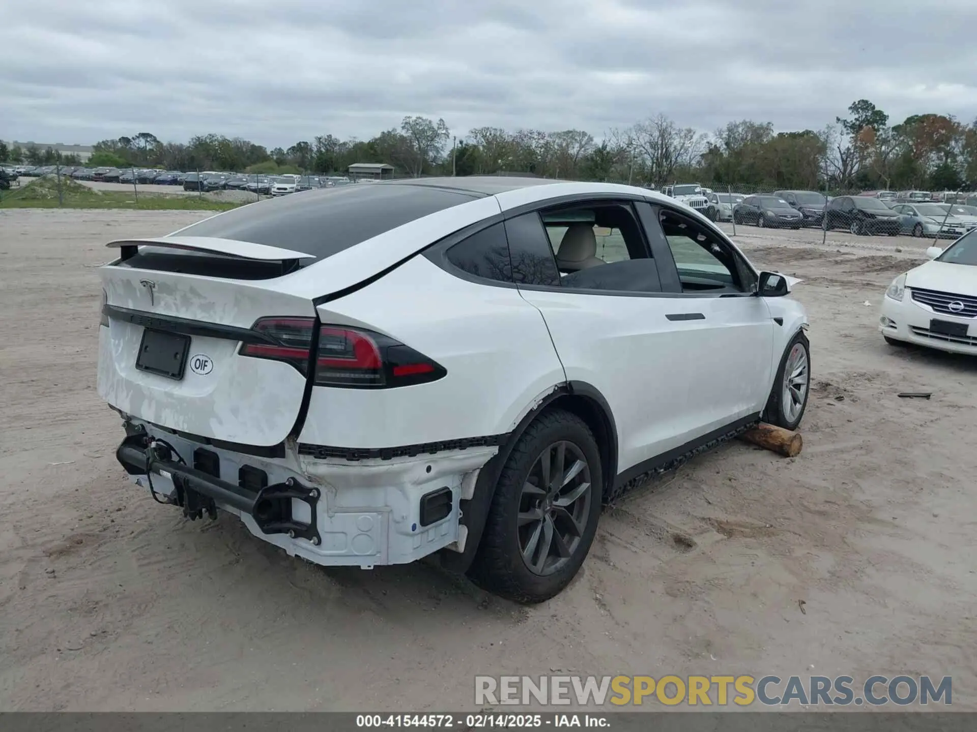 4 fotografías del automóvil dañado 7SAXCDE55NF360393 TESLA MODEL X 2022