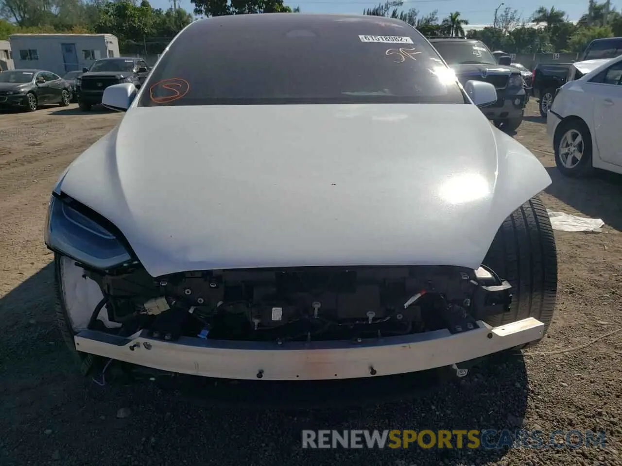 9 fotografías del automóvil dañado 7SAXCDE56NF341299 TESLA MODEL X 2022