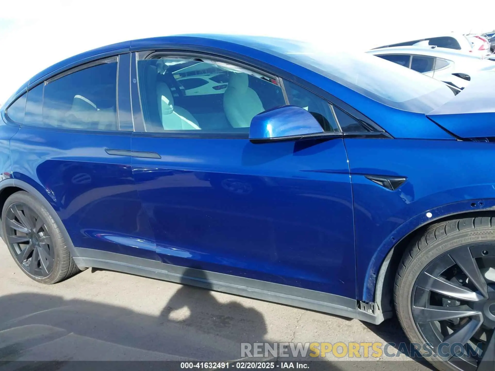 13 fotografías del automóvil dañado 7SAXCDE58NF341112 TESLA MODEL X 2022