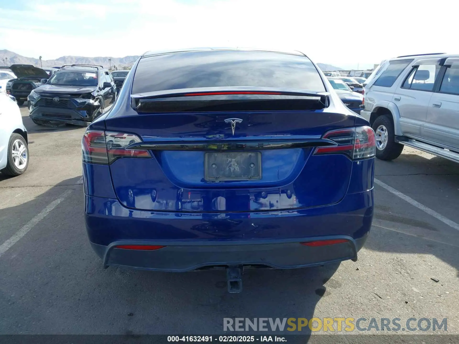 16 fotografías del automóvil dañado 7SAXCDE58NF341112 TESLA MODEL X 2022
