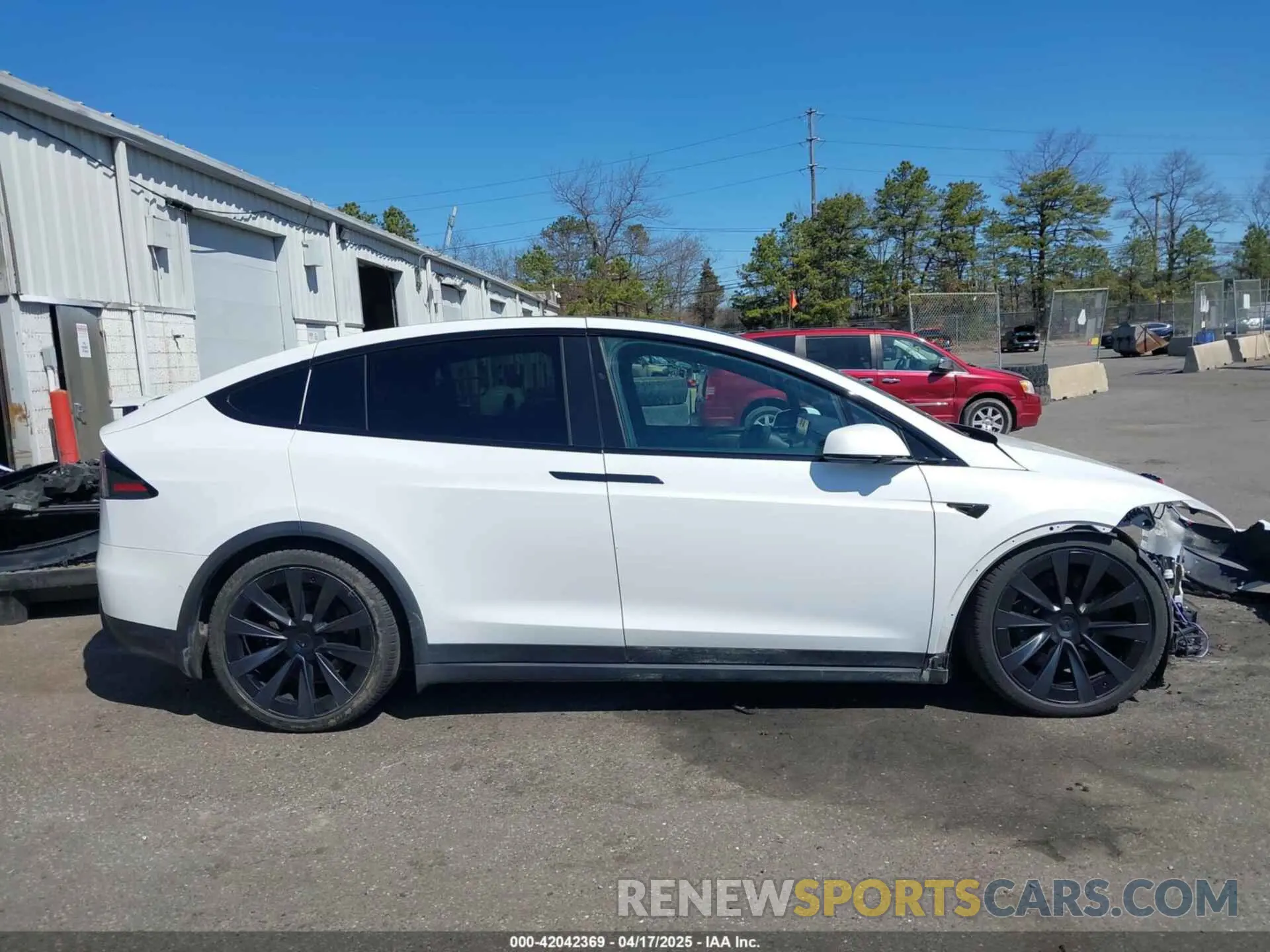 13 fotografías del automóvil dañado 7SAXCDE58NF342776 TESLA MODEL X 2022