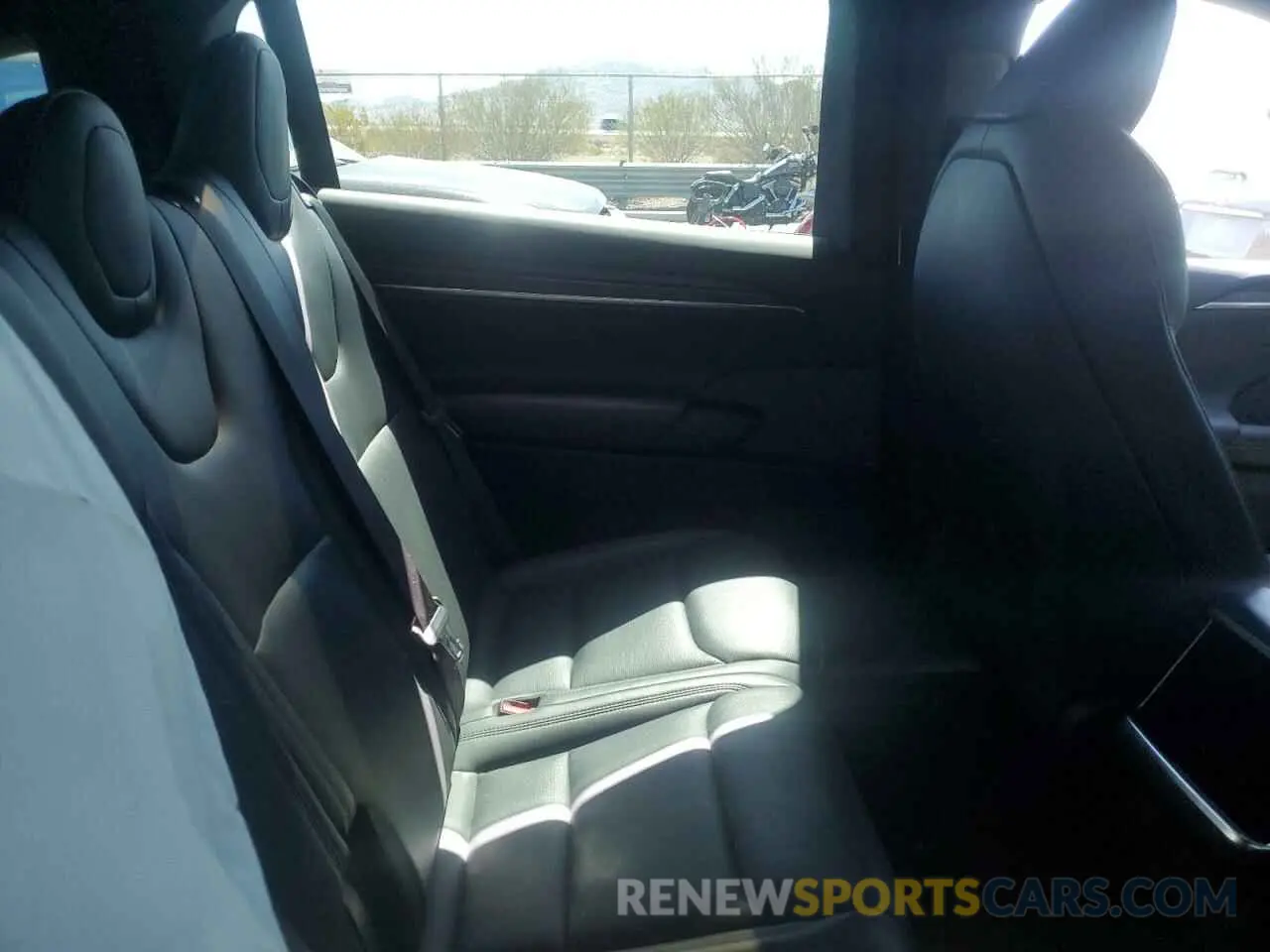 11 fotografías del automóvil dañado 7SAXCDE58NF342891 TESLA MODEL X 2022