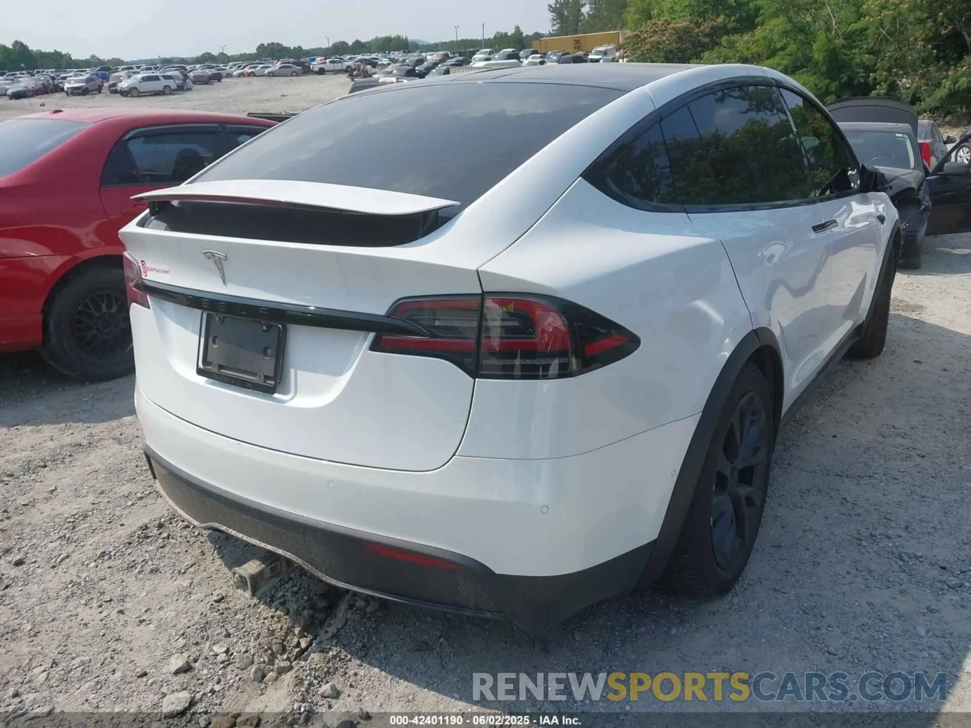 4 fotografías del automóvil dañado 7SAXCDE58NF356340 TESLA MODEL X 2022