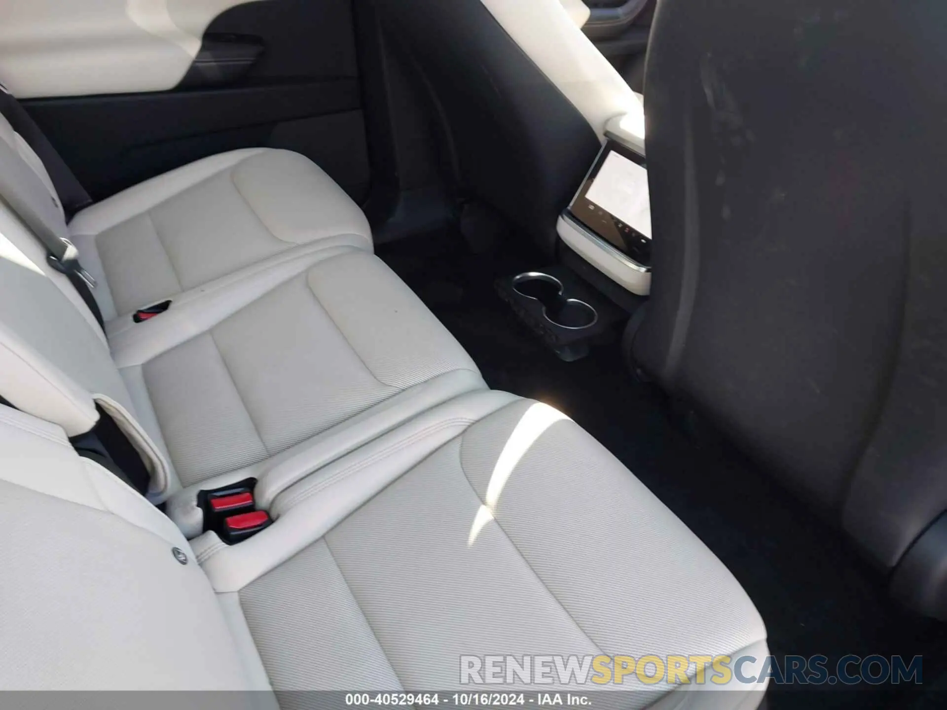 8 fotografías del automóvil dañado 7SAXCDE58NF364034 TESLA MODEL X 2022