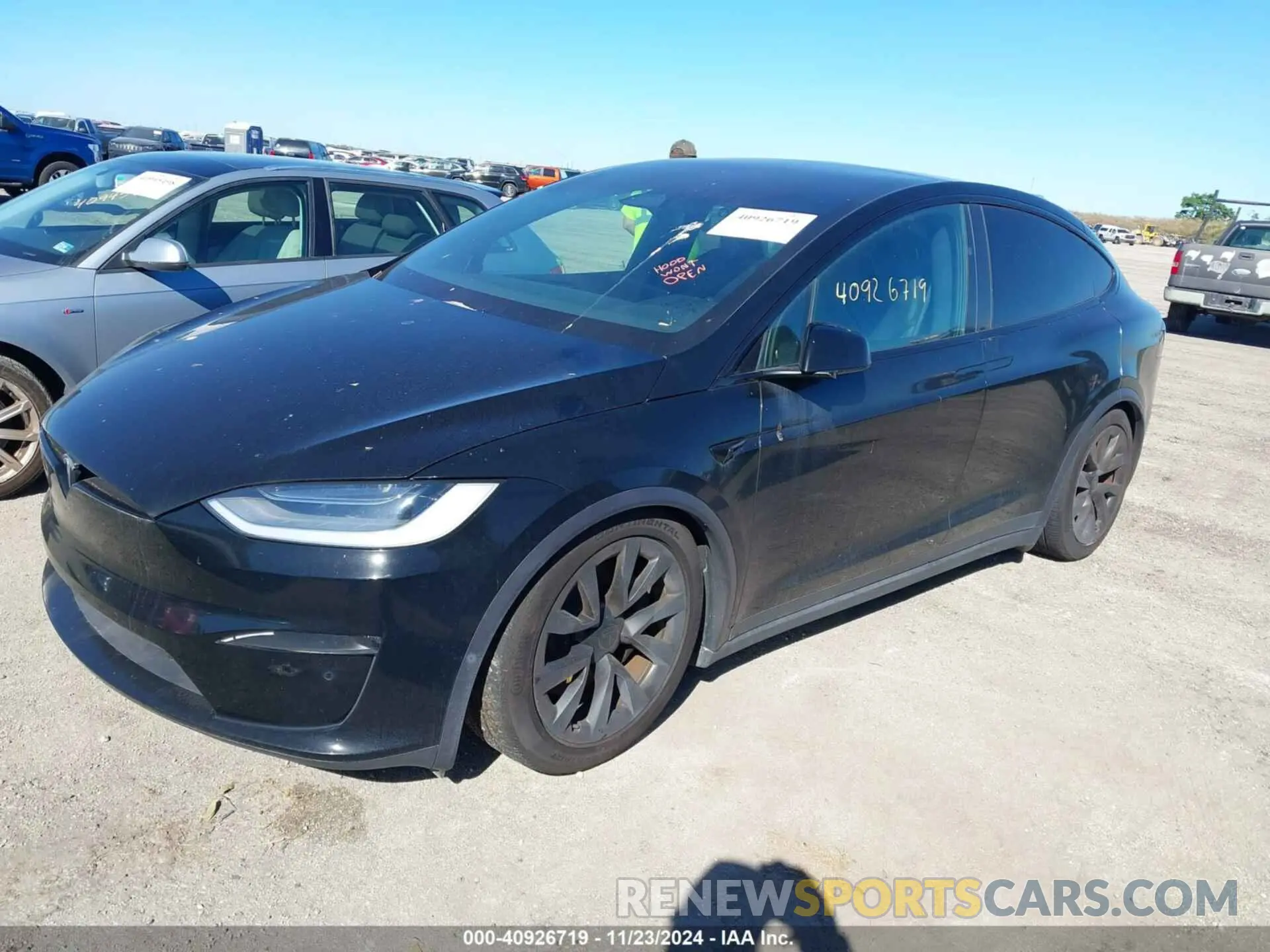 2 fotografías del automóvil dañado 7SAXCDE58NF364325 TESLA MODEL X 2022