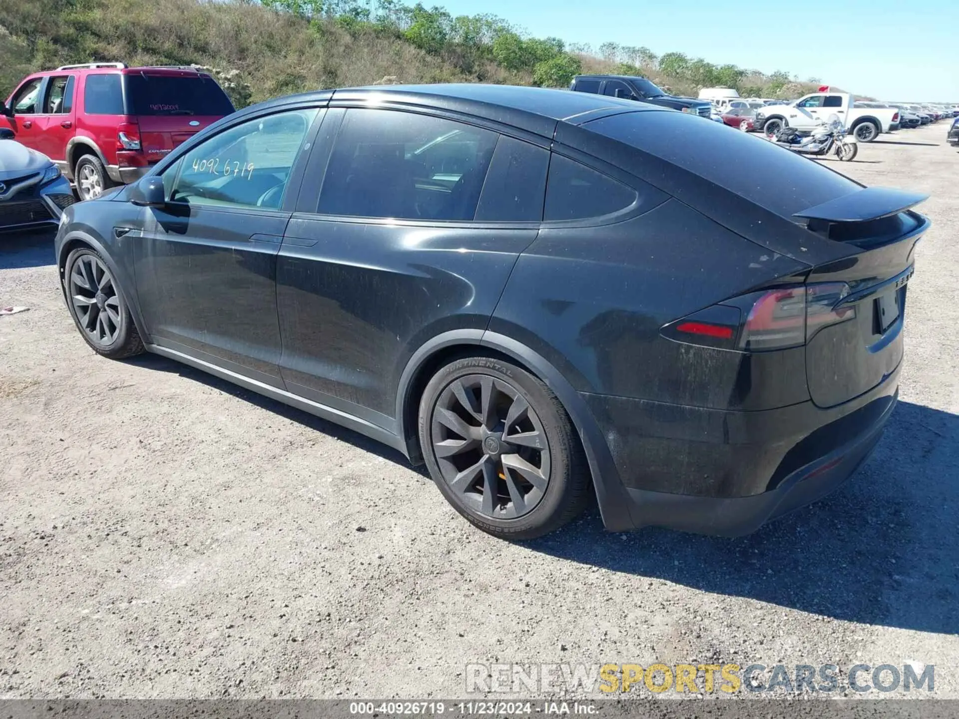 3 fotografías del automóvil dañado 7SAXCDE58NF364325 TESLA MODEL X 2022