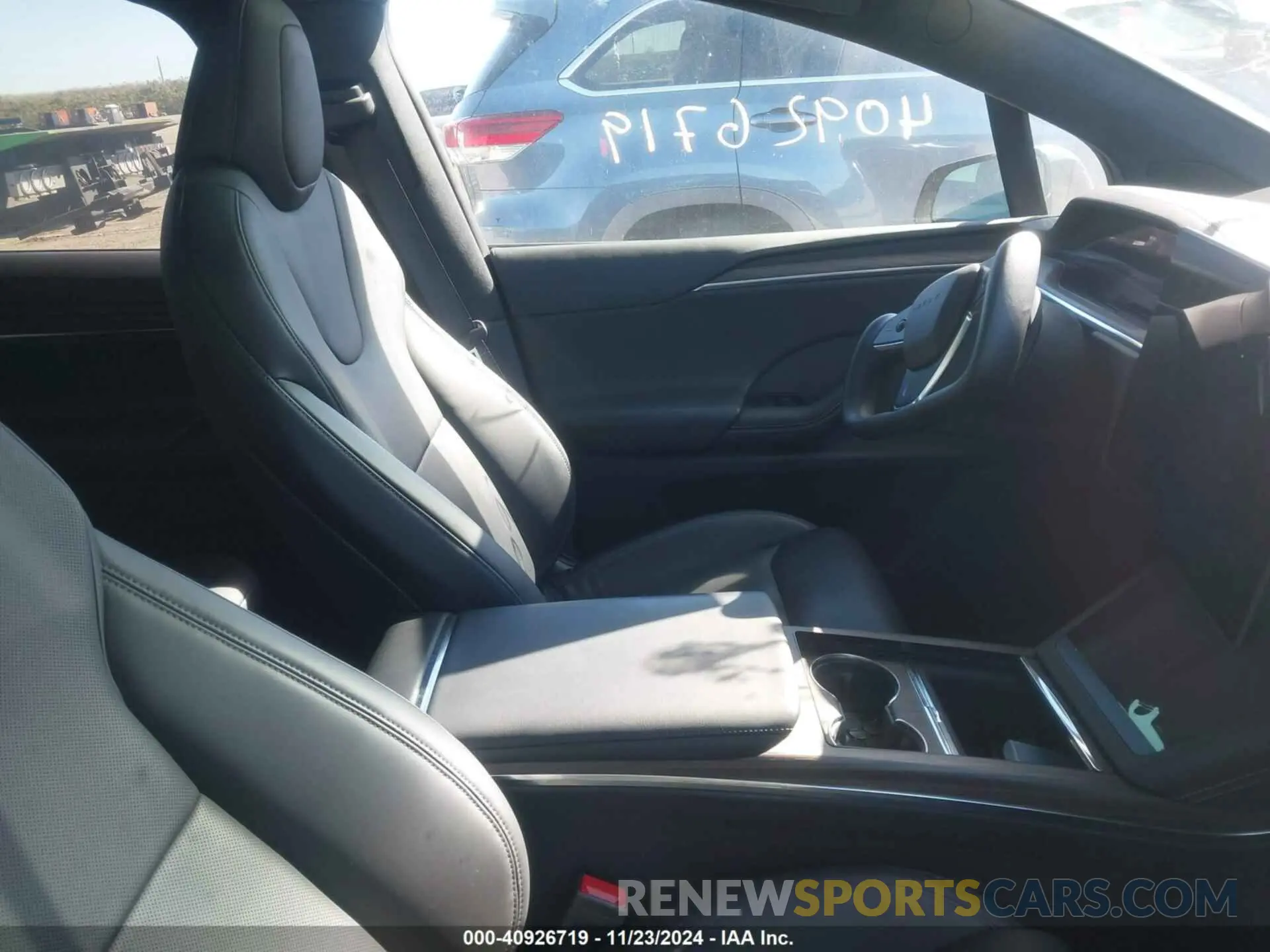 5 fotografías del automóvil dañado 7SAXCDE58NF364325 TESLA MODEL X 2022