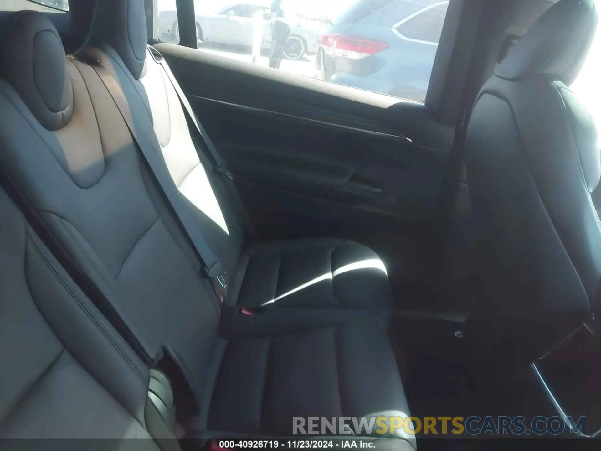 8 fotografías del automóvil dañado 7SAXCDE58NF364325 TESLA MODEL X 2022
