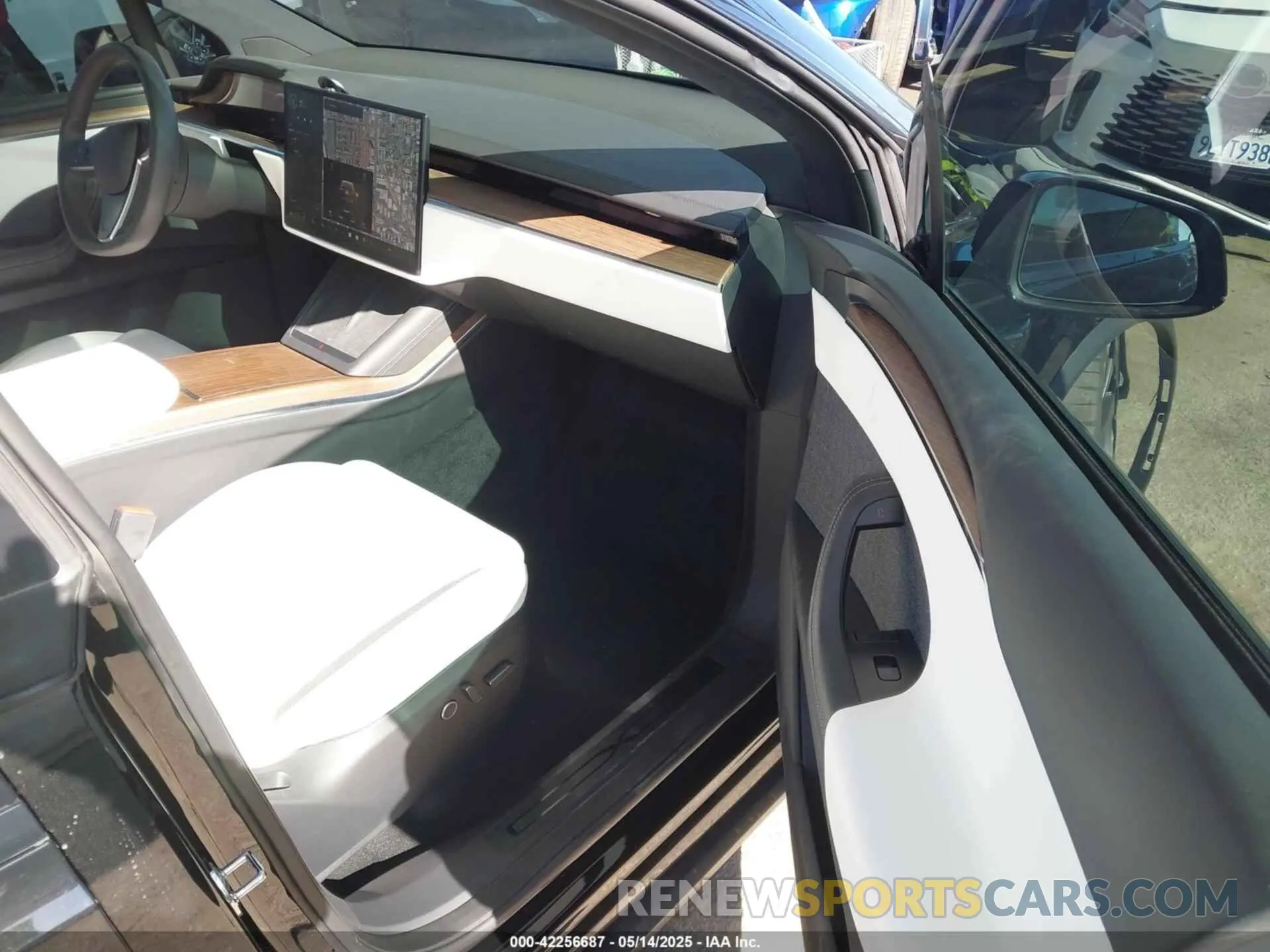 5 fotografías del automóvil dañado 7SAXCDE5XNF335585 TESLA MODEL X 2022