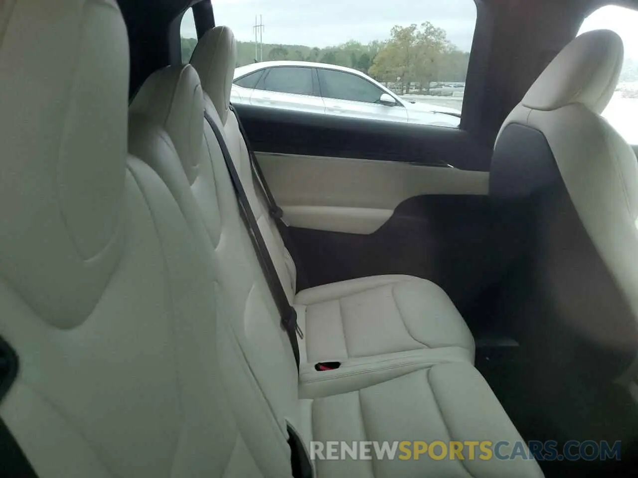 10 fotografías del automóvil dañado 7SAXCAE58PF373852 TESLA MODEL X 2023