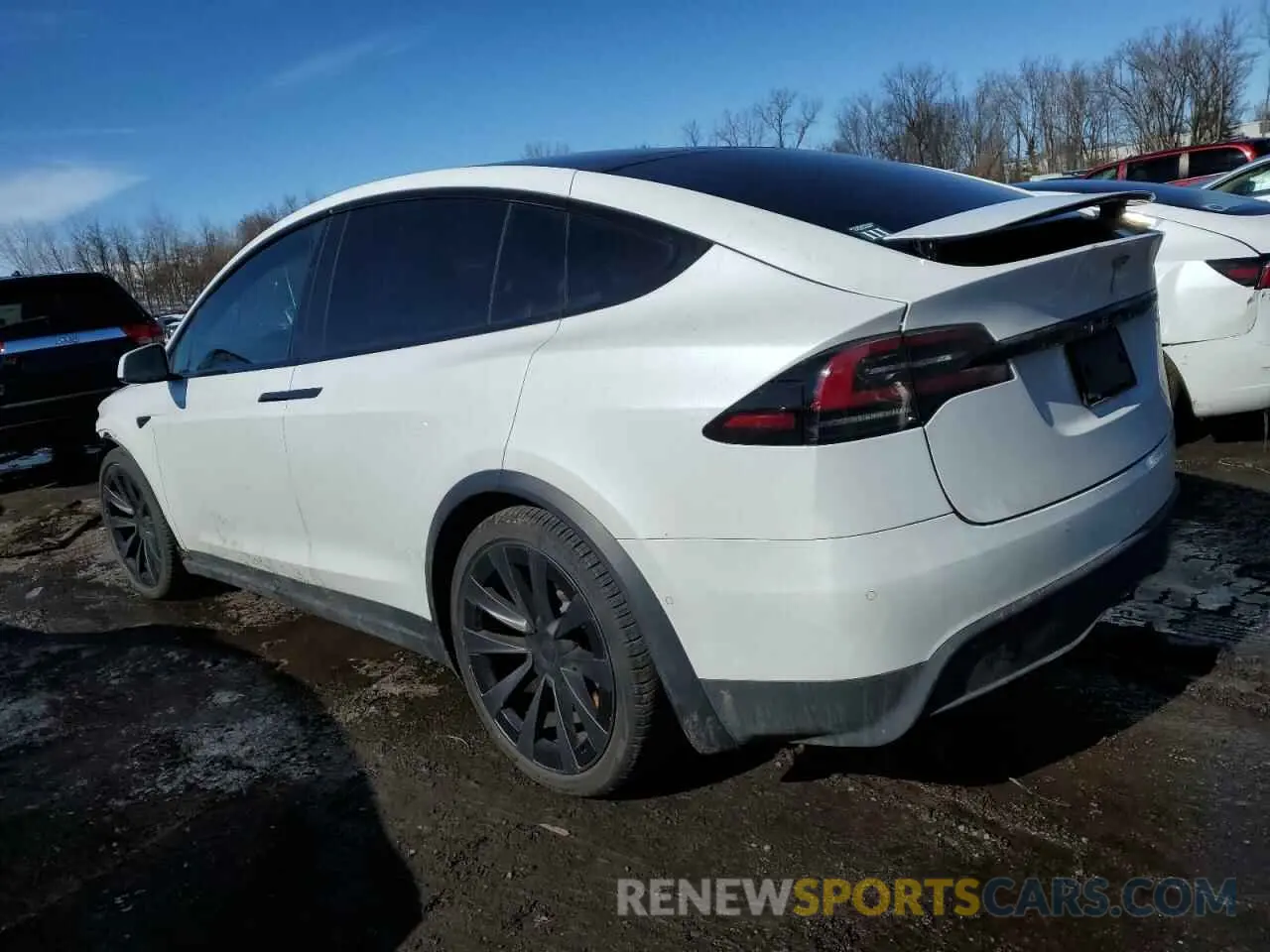 2 fotografías del automóvil dañado 7SAXCAE58PF377254 TESLA MODEL X 2023