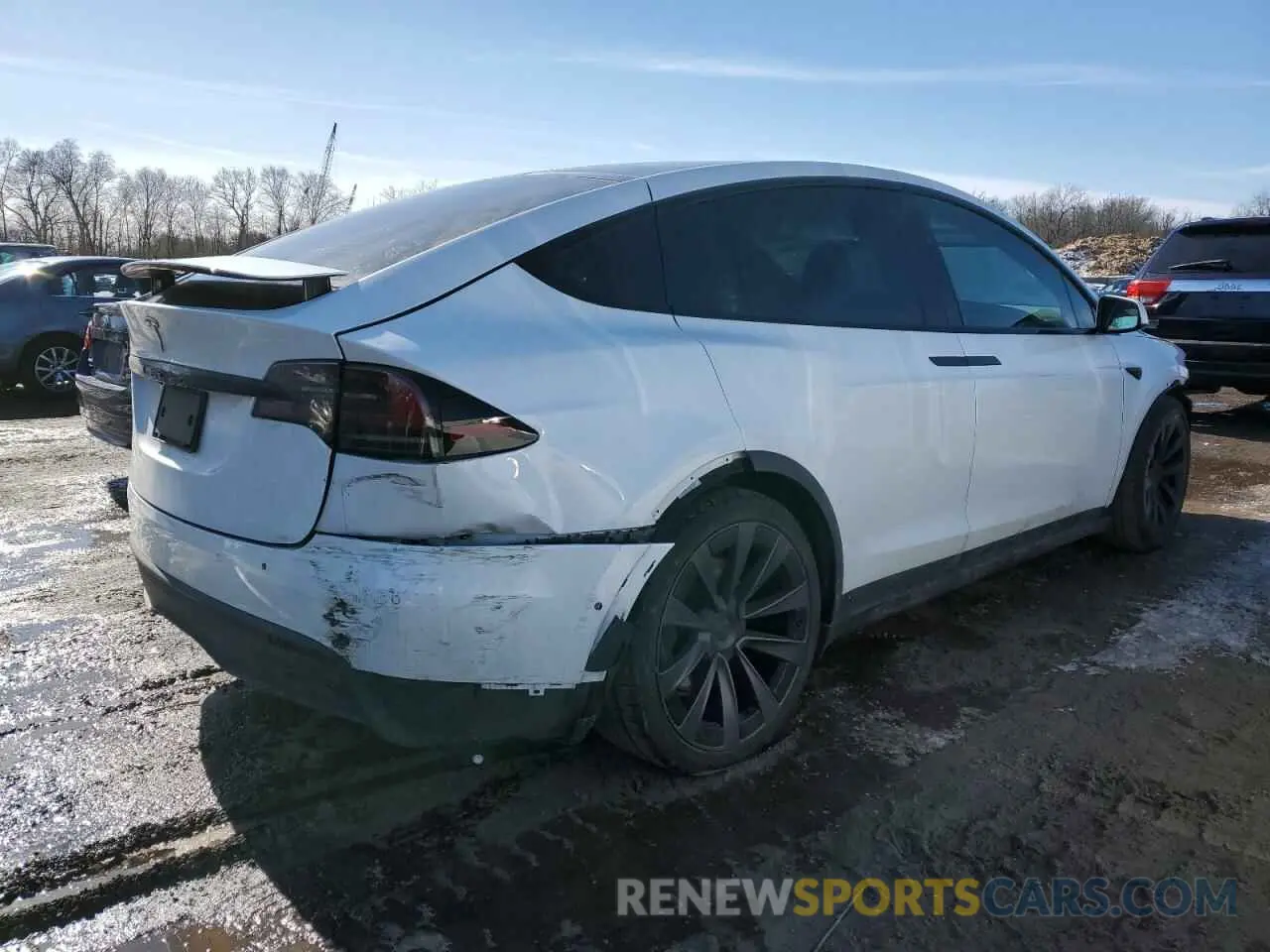 3 fotografías del automóvil dañado 7SAXCAE58PF377254 TESLA MODEL X 2023