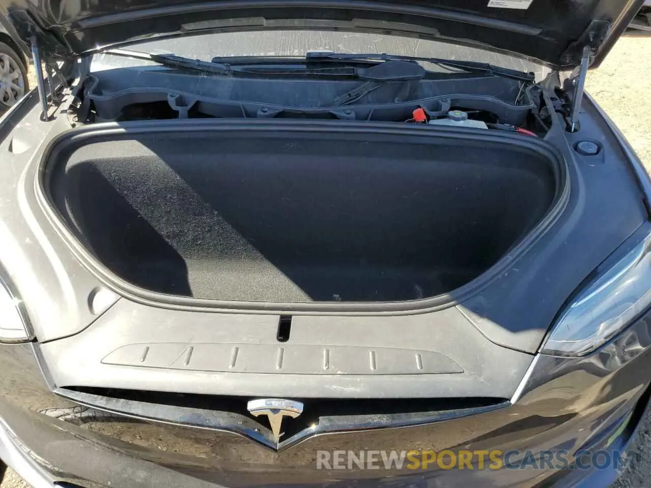 13 fotografías del automóvil dañado 7SAXCAE58PF395964 TESLA MODEL X 2023