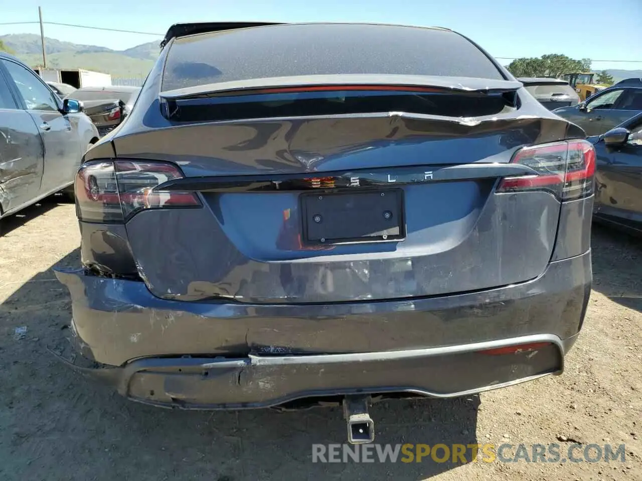 6 fotografías del automóvil dañado 7SAXCAE58PF395964 TESLA MODEL X 2023