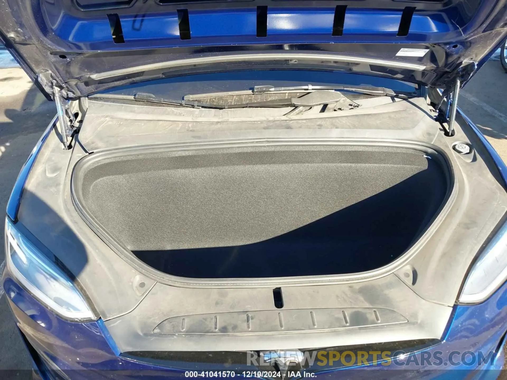 10 fotografías del automóvil dañado 7SAXCAE58PF395981 TESLA MODEL X 2023