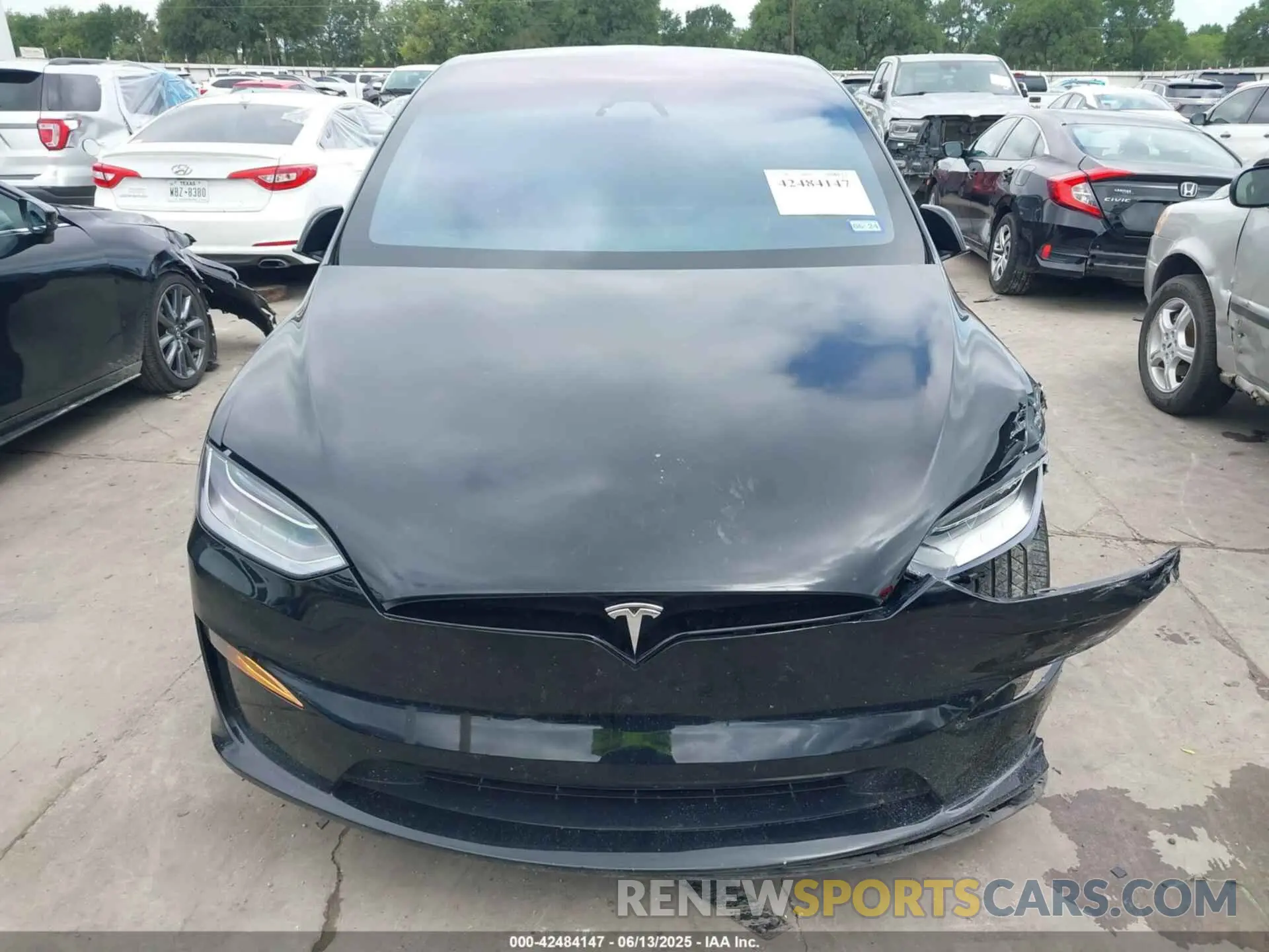 11 fotografías del automóvil dañado 7SAXCAE59PF400623 TESLA MODEL X 2023