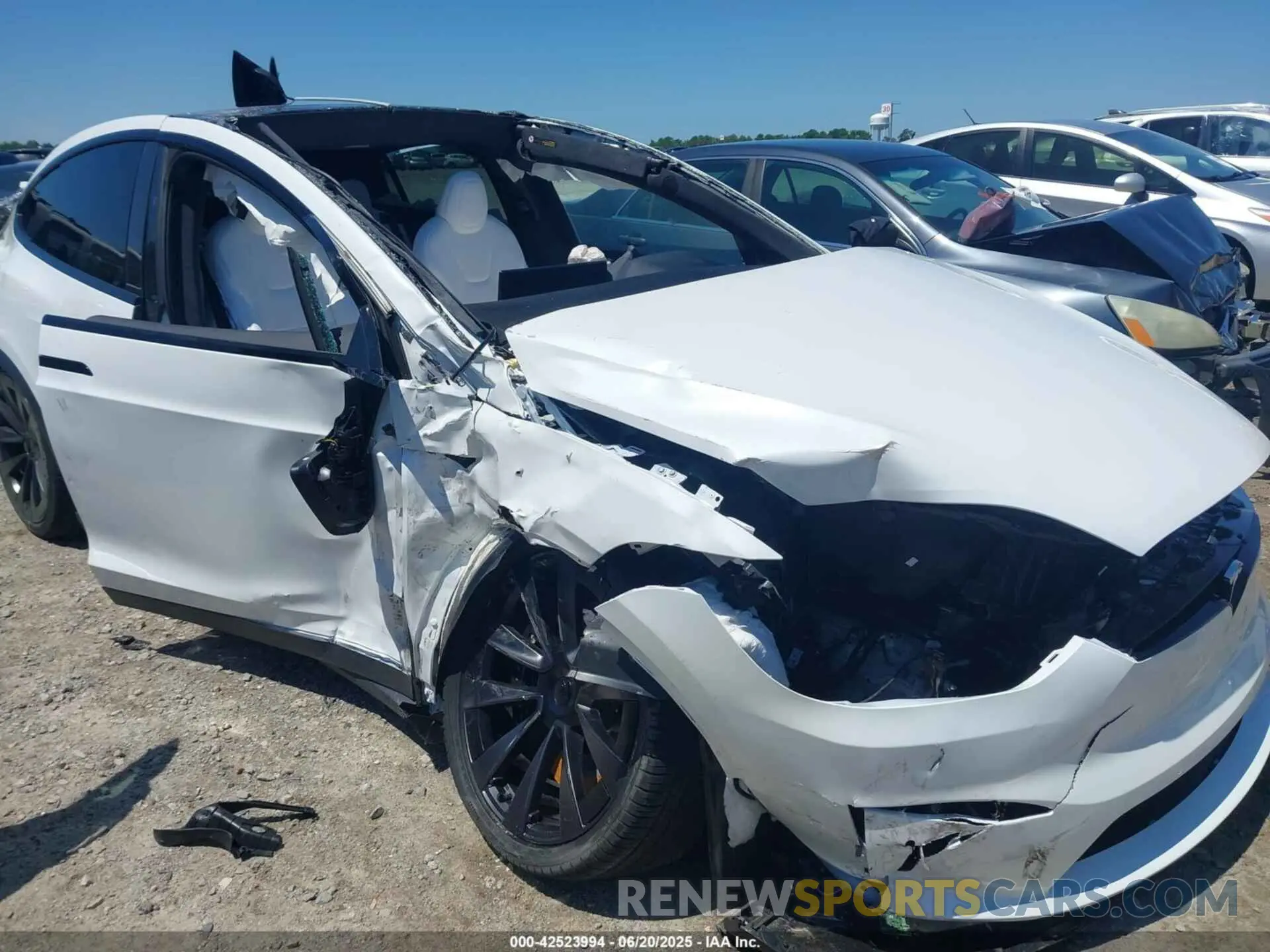 20 fotografías del automóvil dañado 7SAXCAE5XPF375554 TESLA MODEL X 2023