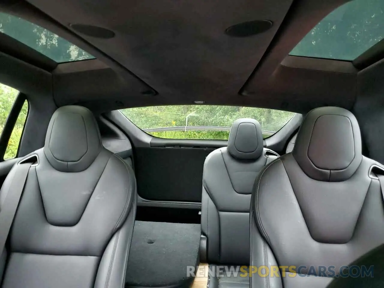 10 fotografías del automóvil dañado 7SAXCBE50PF374581 TESLA MODEL X 2023