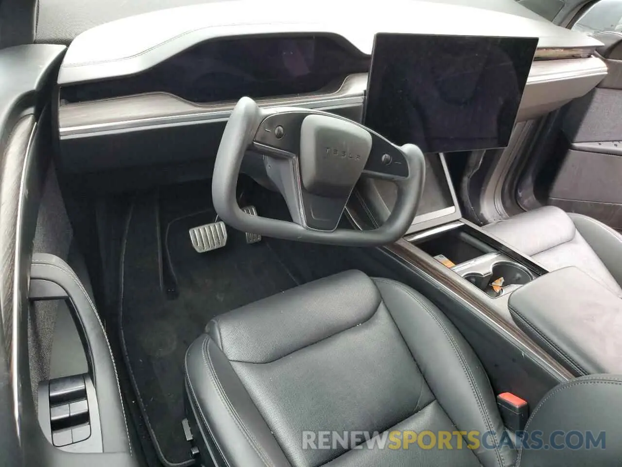 8 fotografías del automóvil dañado 7SAXCBE50PF374581 TESLA MODEL X 2023