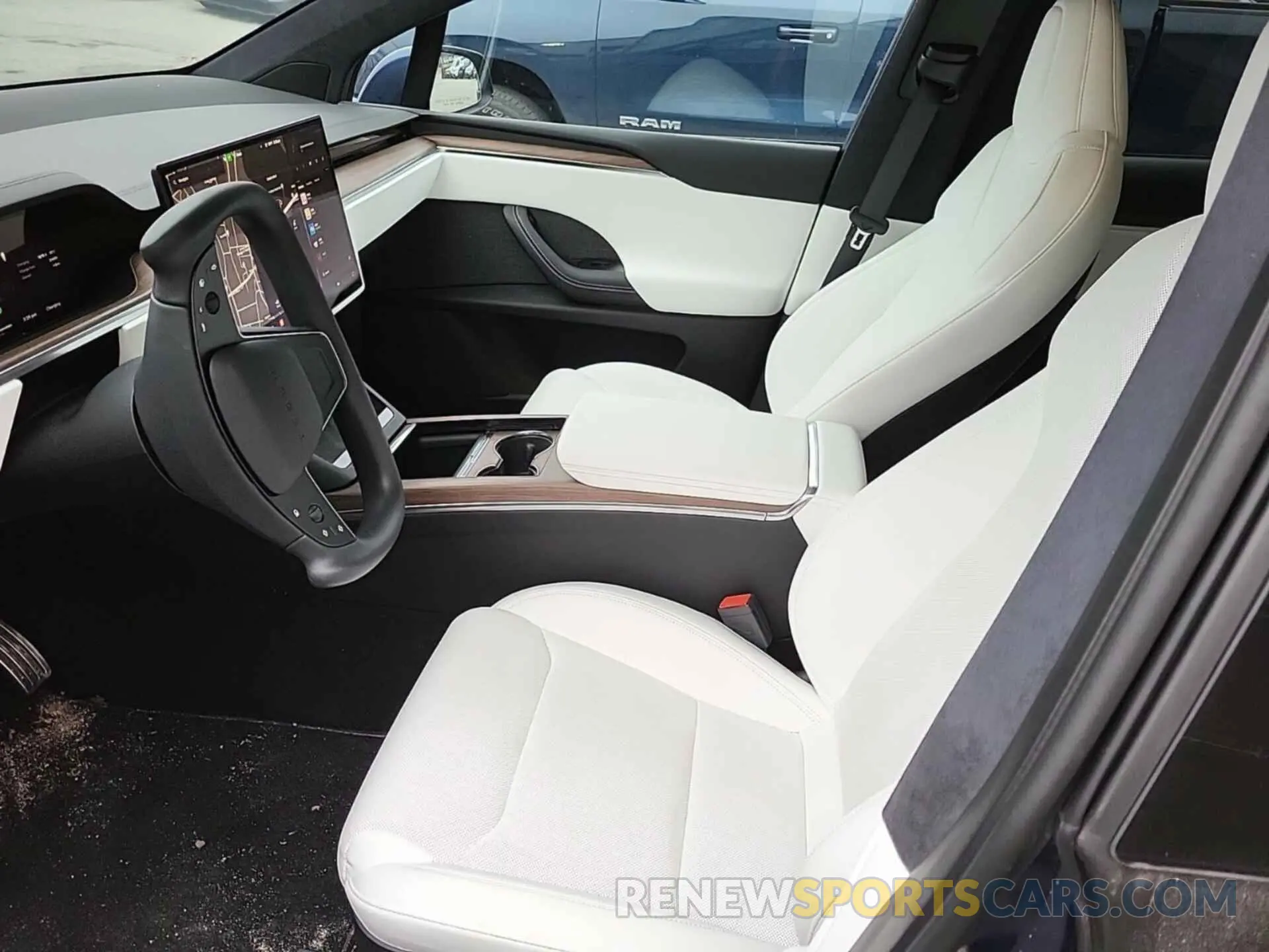 19 fotografías del automóvil dañado 7SAXCBE50PF380607 TESLA MODEL X 2023