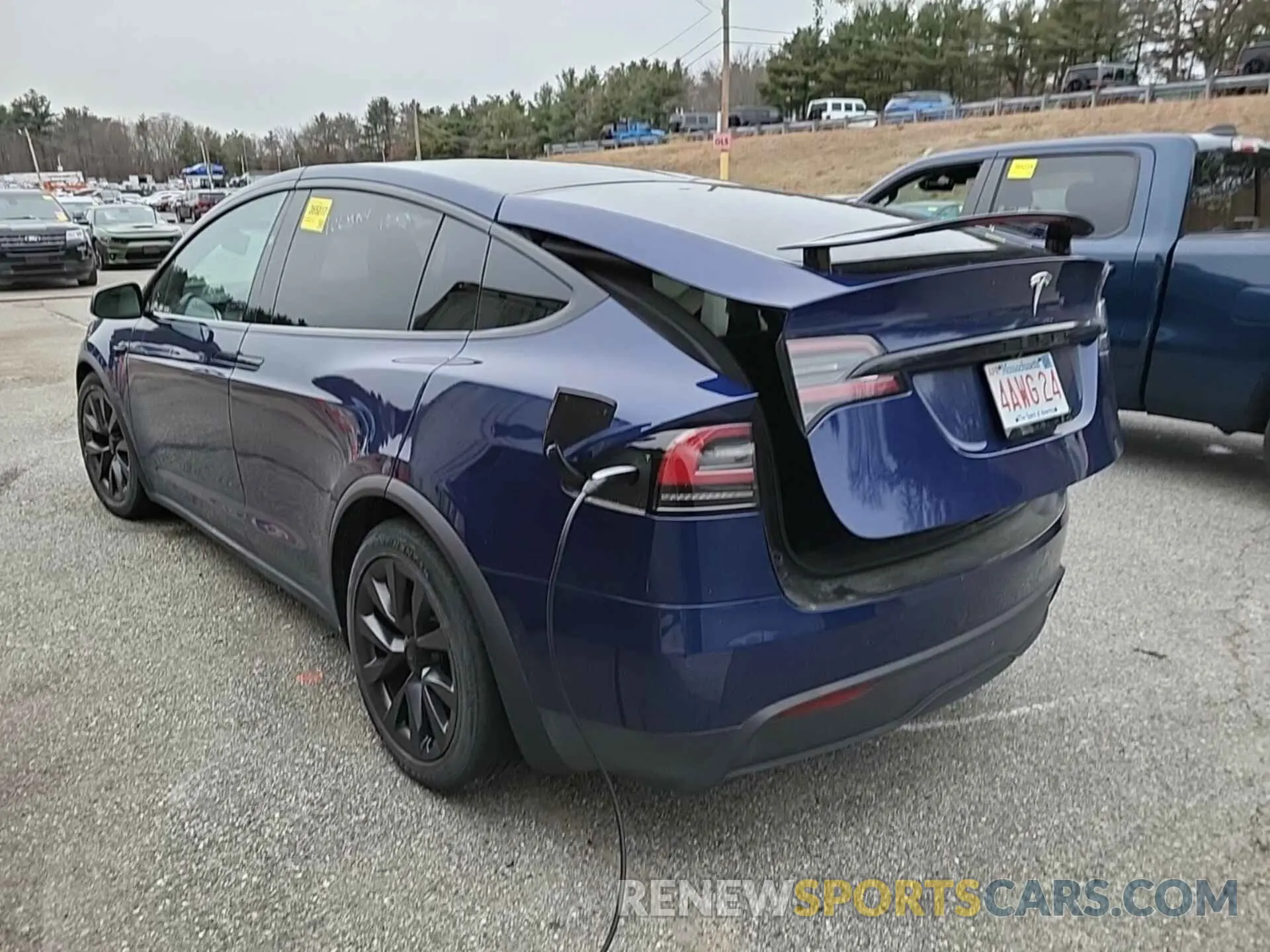 8 fotografías del automóvil dañado 7SAXCBE50PF380607 TESLA MODEL X 2023
