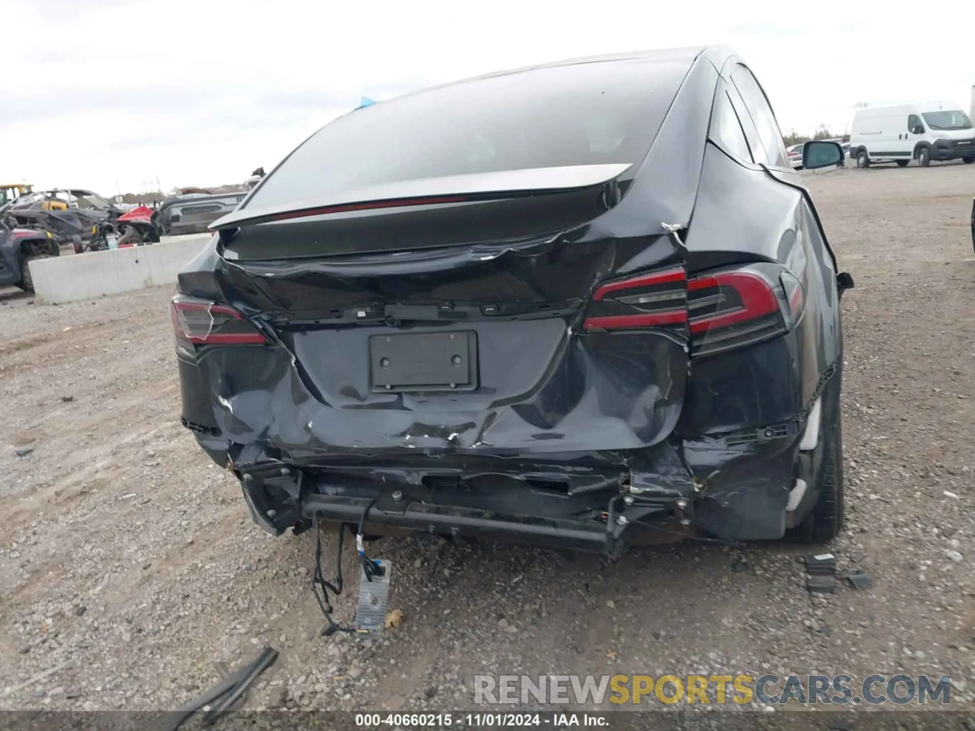 16 fotografías del automóvil dañado 7SAXCBE51PF421374 TESLA MODEL X 2023