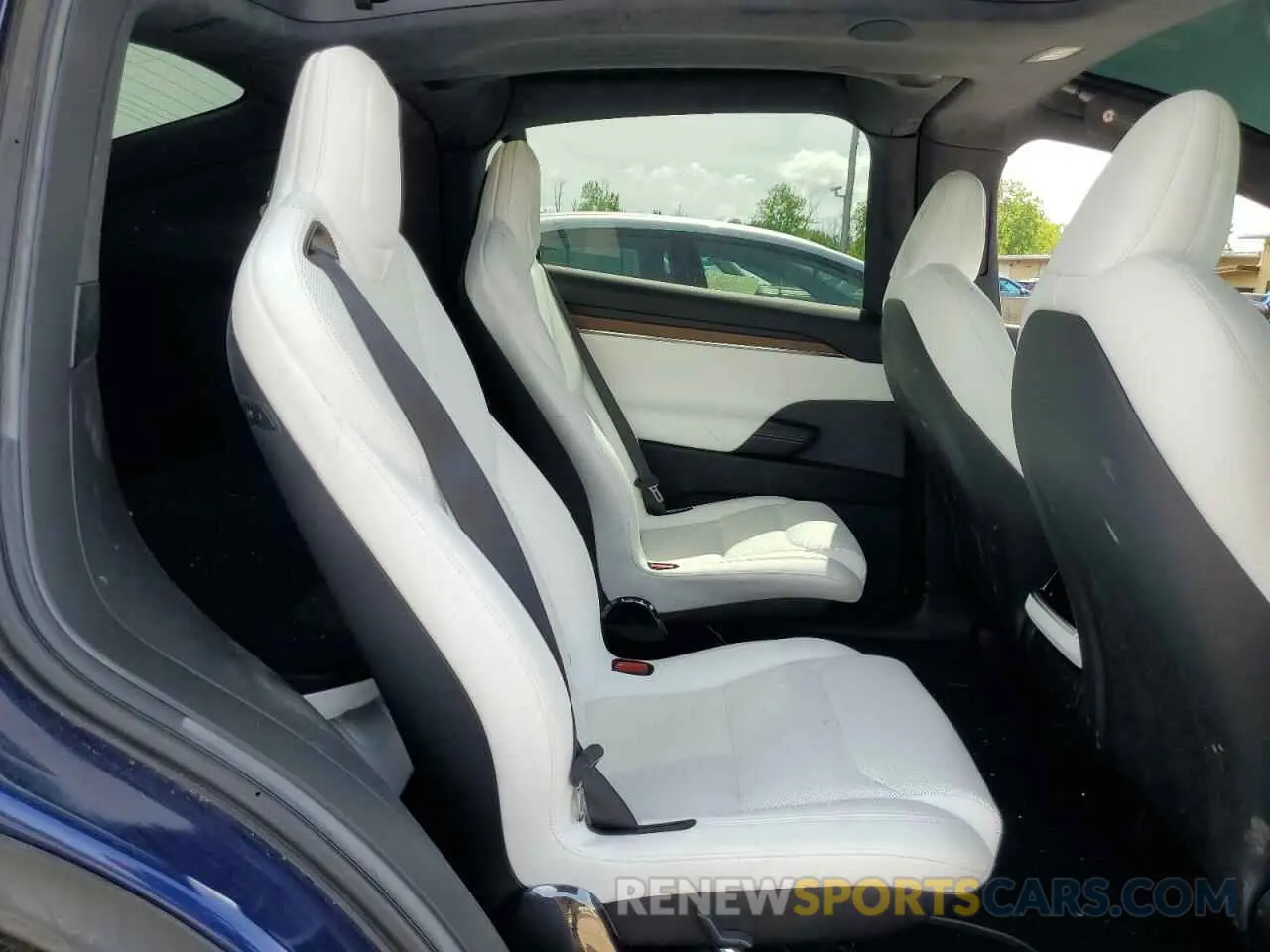 11 fotografías del automóvil dañado 7SAXCBE52PF384898 TESLA MODEL X 2023