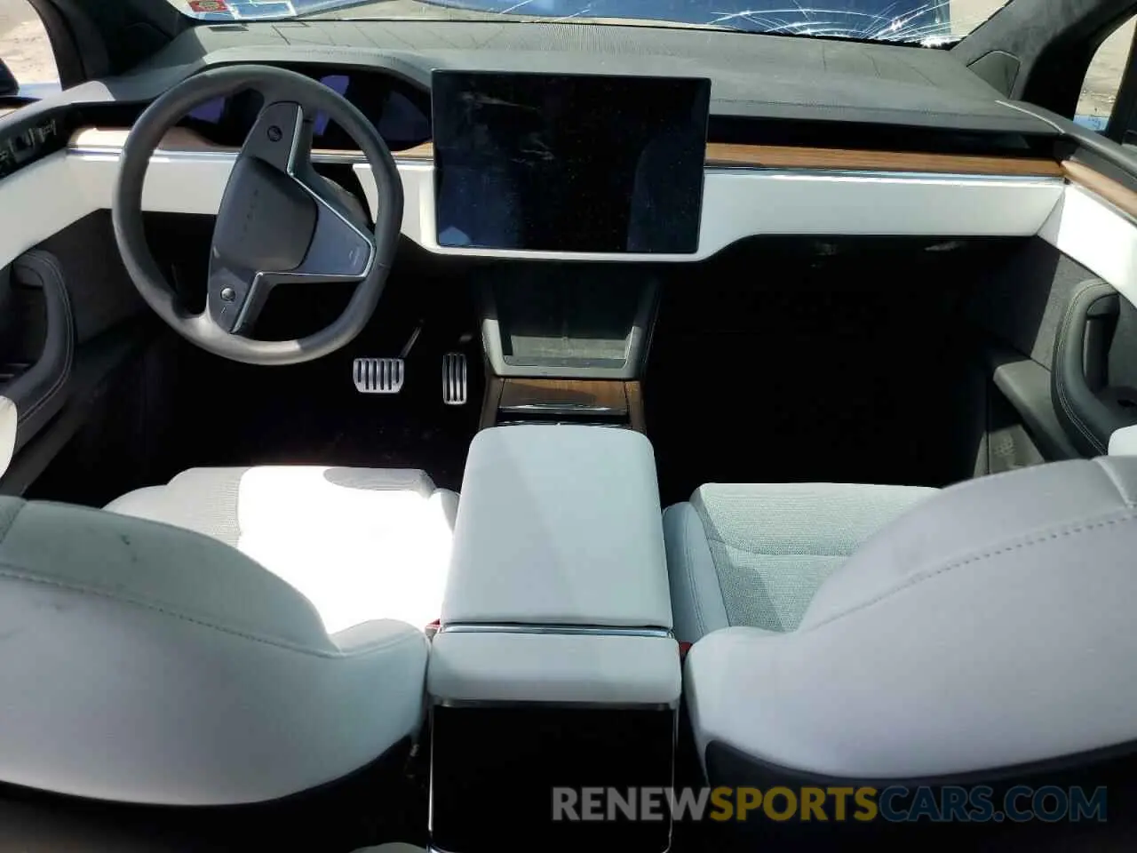 8 fotografías del automóvil dañado 7SAXCBE52PF384898 TESLA MODEL X 2023