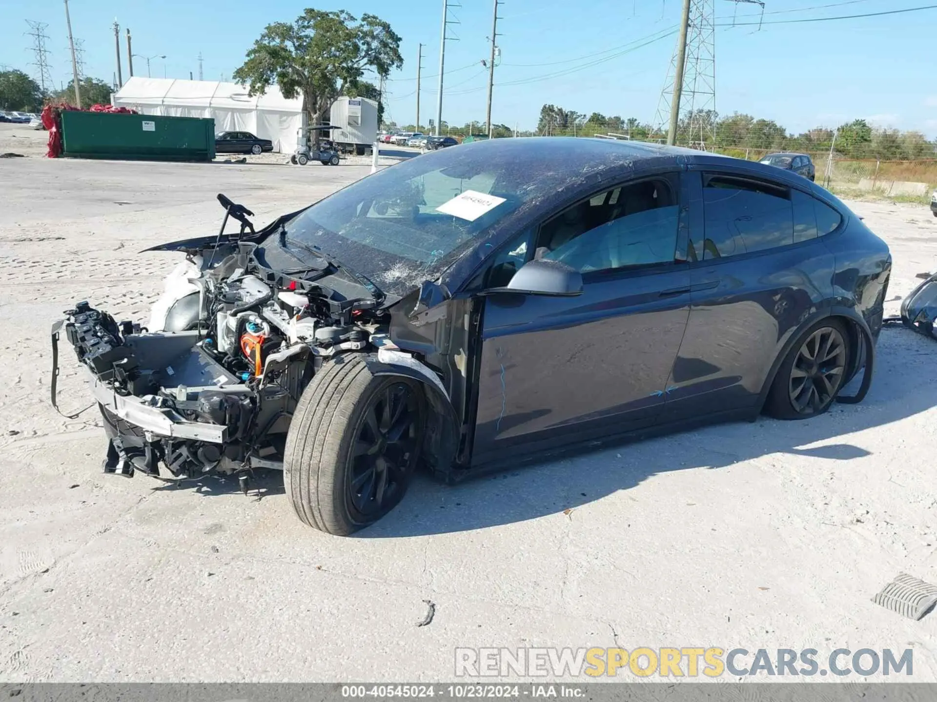2 fotografías del automóvil dañado 7SAXCBE52PF385047 TESLA MODEL X 2023