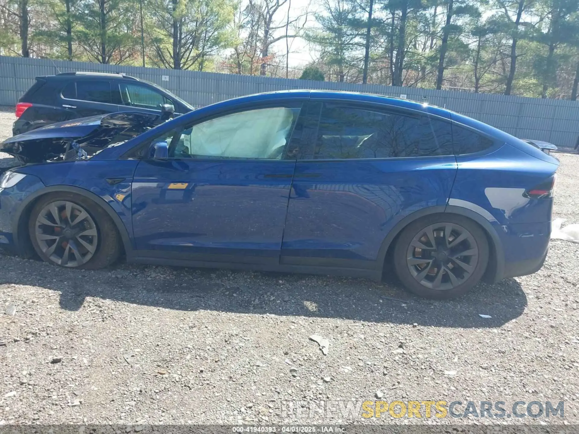 13 fotografías del automóvil dañado 7SAXCBE53PF382383 TESLA MODEL X 2023