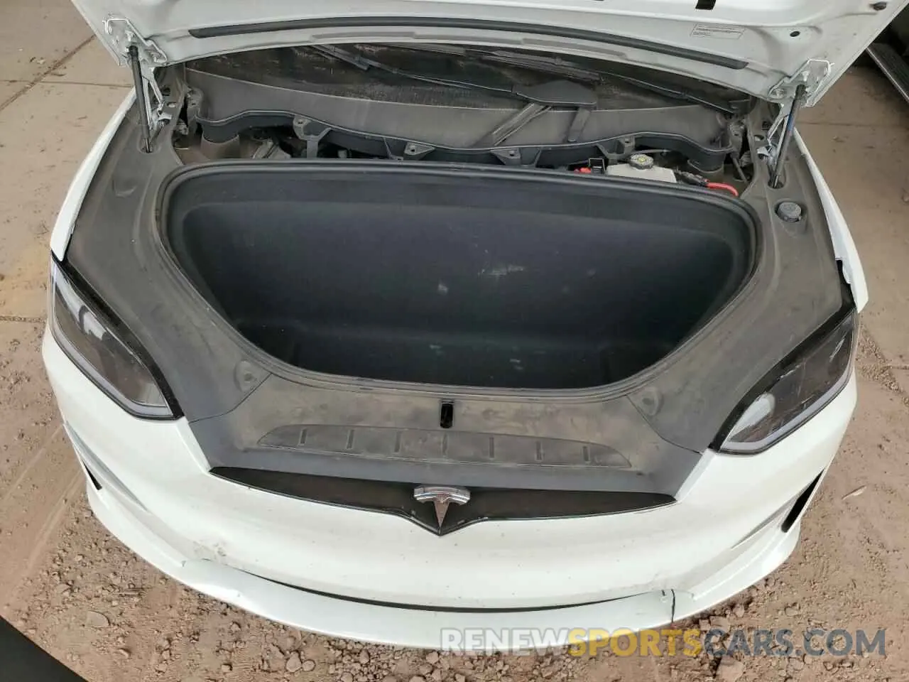 13 fotografías del automóvil dañado 7SAXCBE55PF407879 TESLA MODEL X 2023