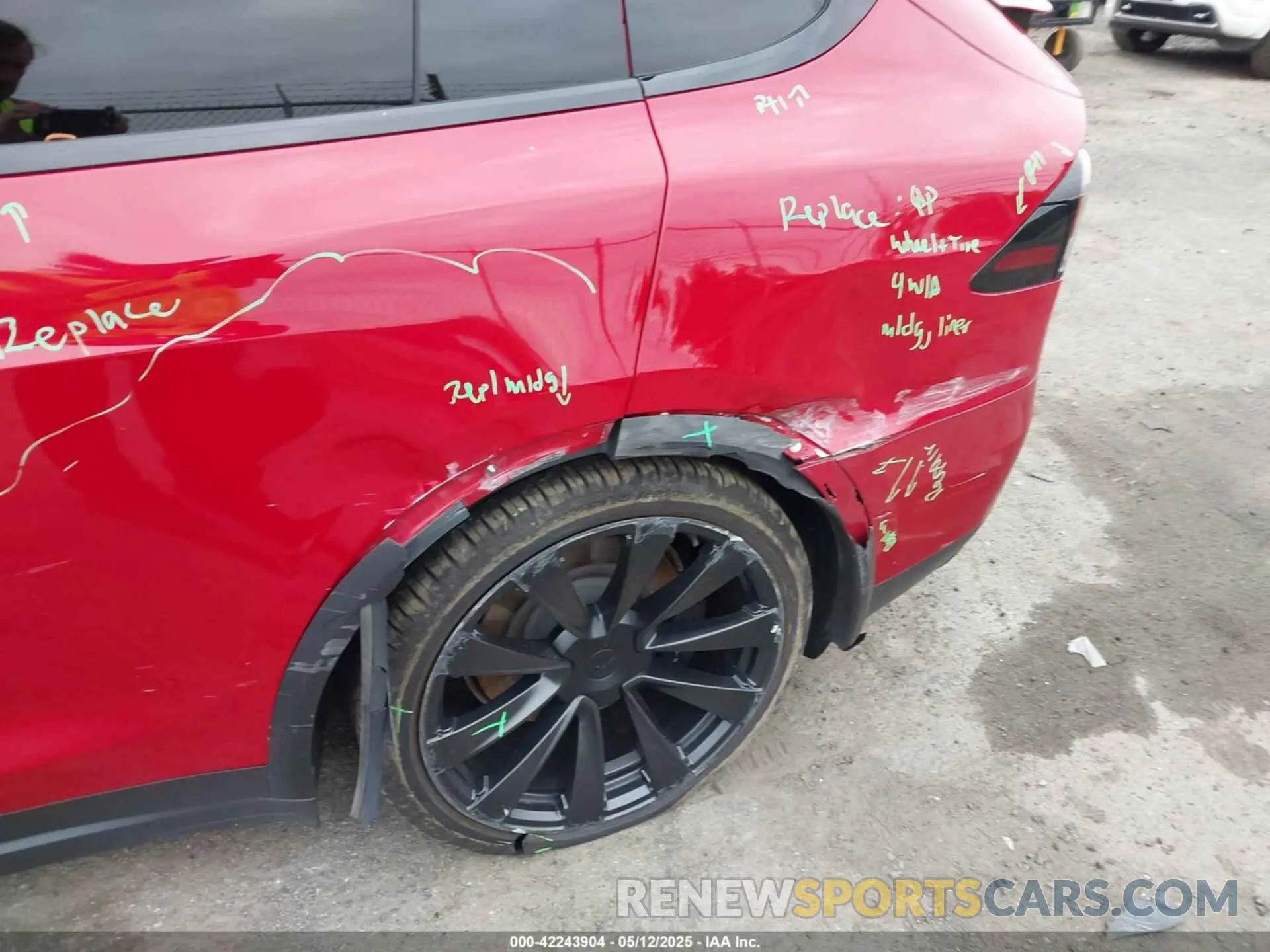 20 fotografías del automóvil dañado 7SAXCBE56PF368087 TESLA MODEL X 2023