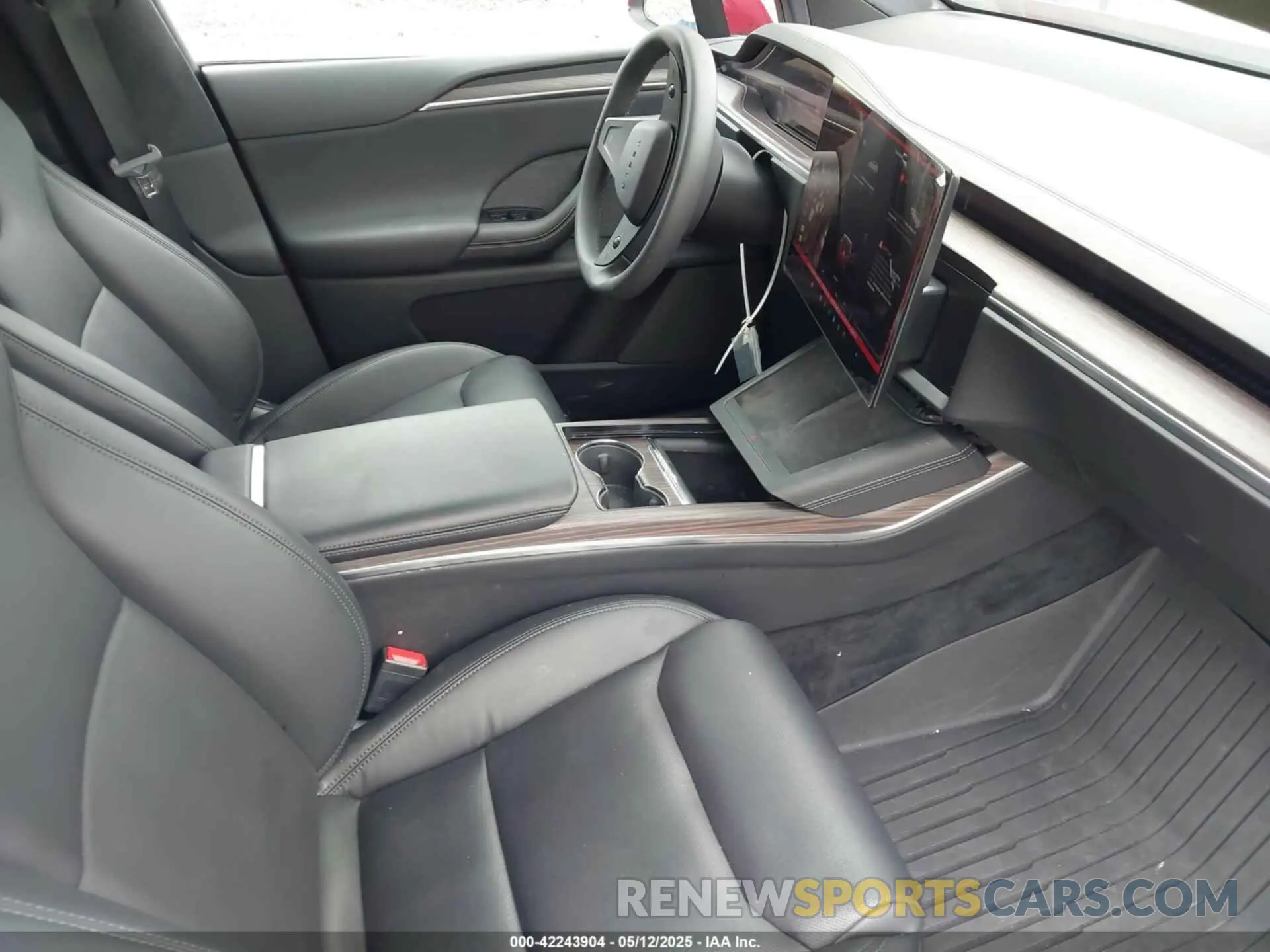 5 fotografías del automóvil dañado 7SAXCBE56PF368087 TESLA MODEL X 2023