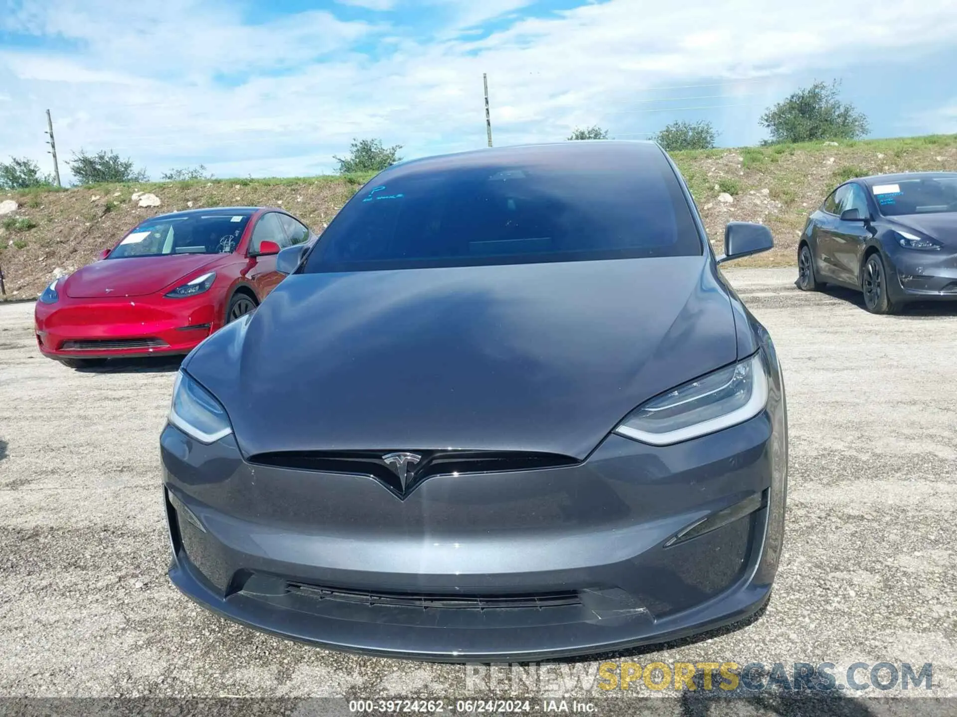 12 fotografías del automóvil dañado 7SAXCBE56PF402710 TESLA MODEL X 2023