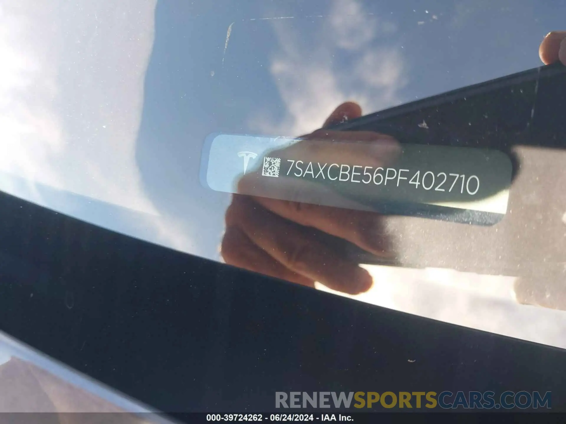 9 fotografías del automóvil dañado 7SAXCBE56PF402710 TESLA MODEL X 2023