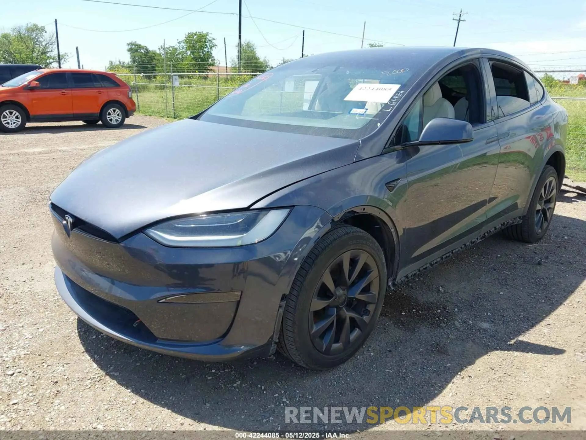 6 fotografías del automóvil dañado 7SAXCBE57PF384895 TESLA MODEL X 2023