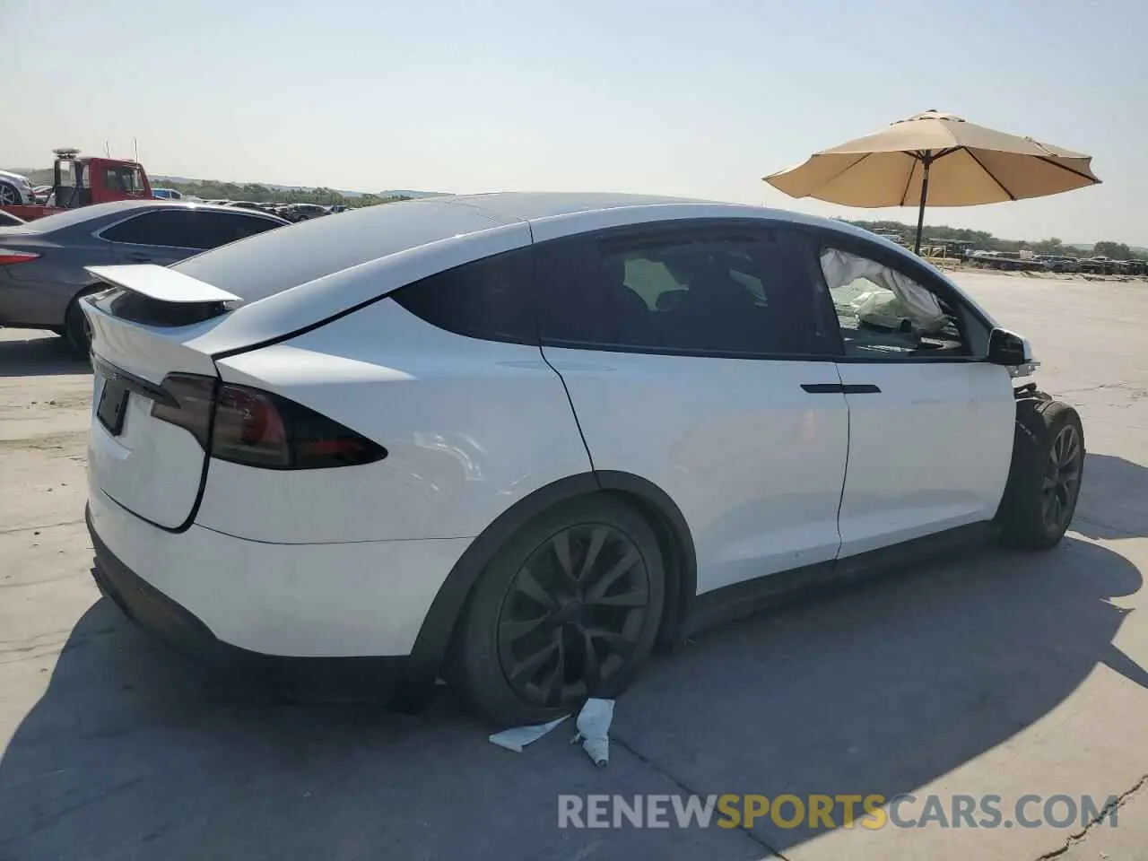 3 fotografías del automóvil dañado 7SAXCBE58PF416625 TESLA MODEL X 2023