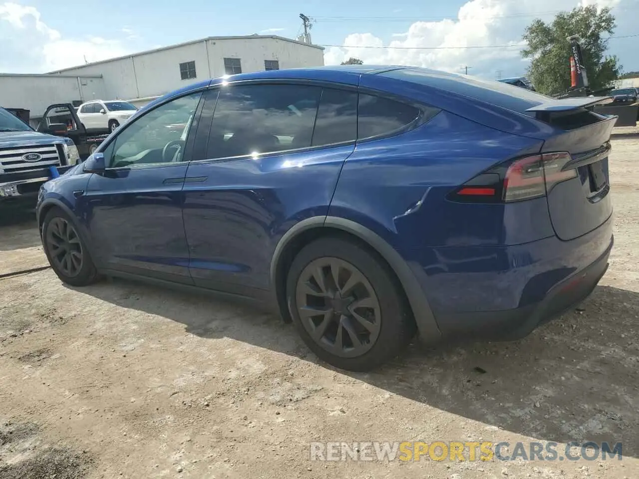2 fotografías del automóvil dañado 7SAXCBE59PF427553 TESLA MODEL X 2023