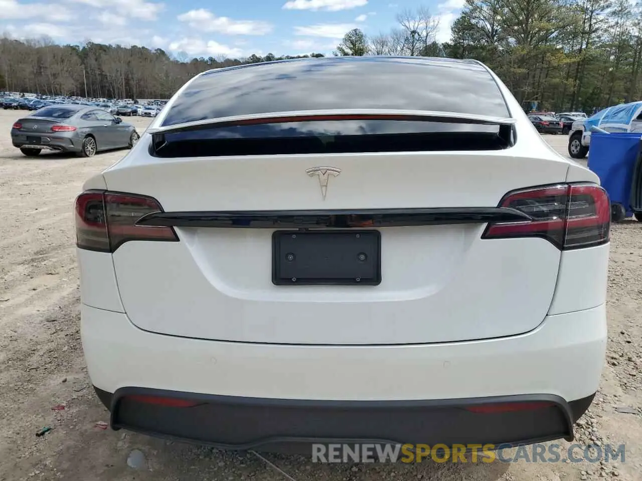 6 fotografías del automóvil dañado 7SAXCBE5XPF370425 TESLA MODEL X 2023