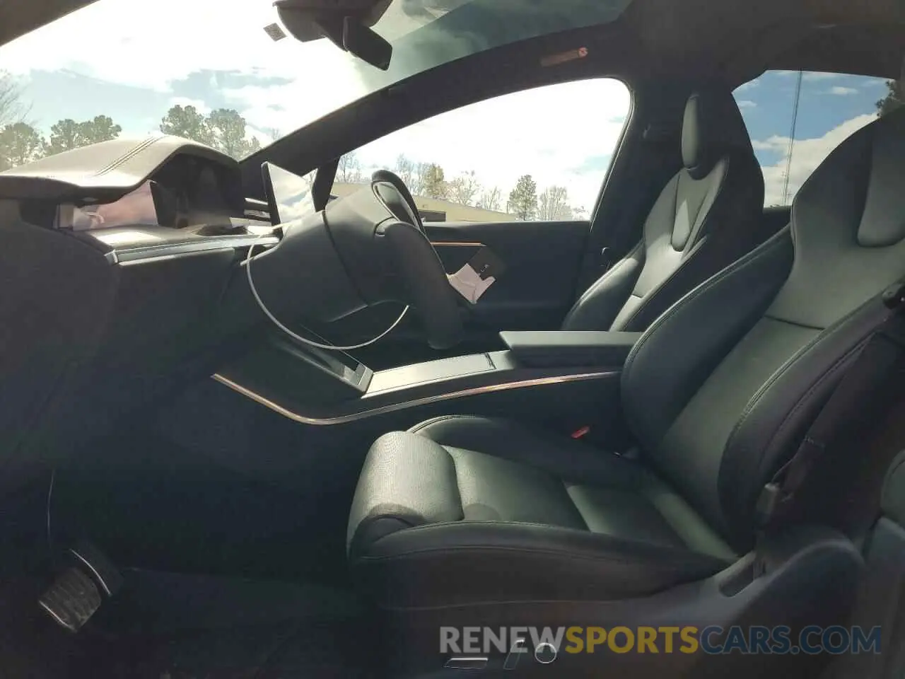 7 fotografías del automóvil dañado 7SAXCBE5XPF370425 TESLA MODEL X 2023