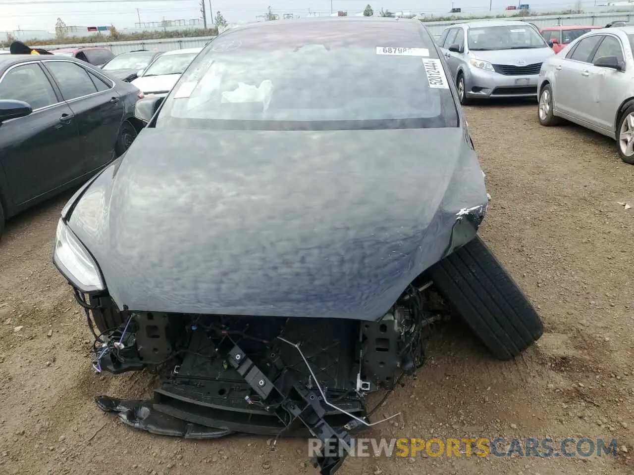 5 fotografías del automóvil dañado 7SAXCBE5XPF377102 TESLA MODEL X 2023