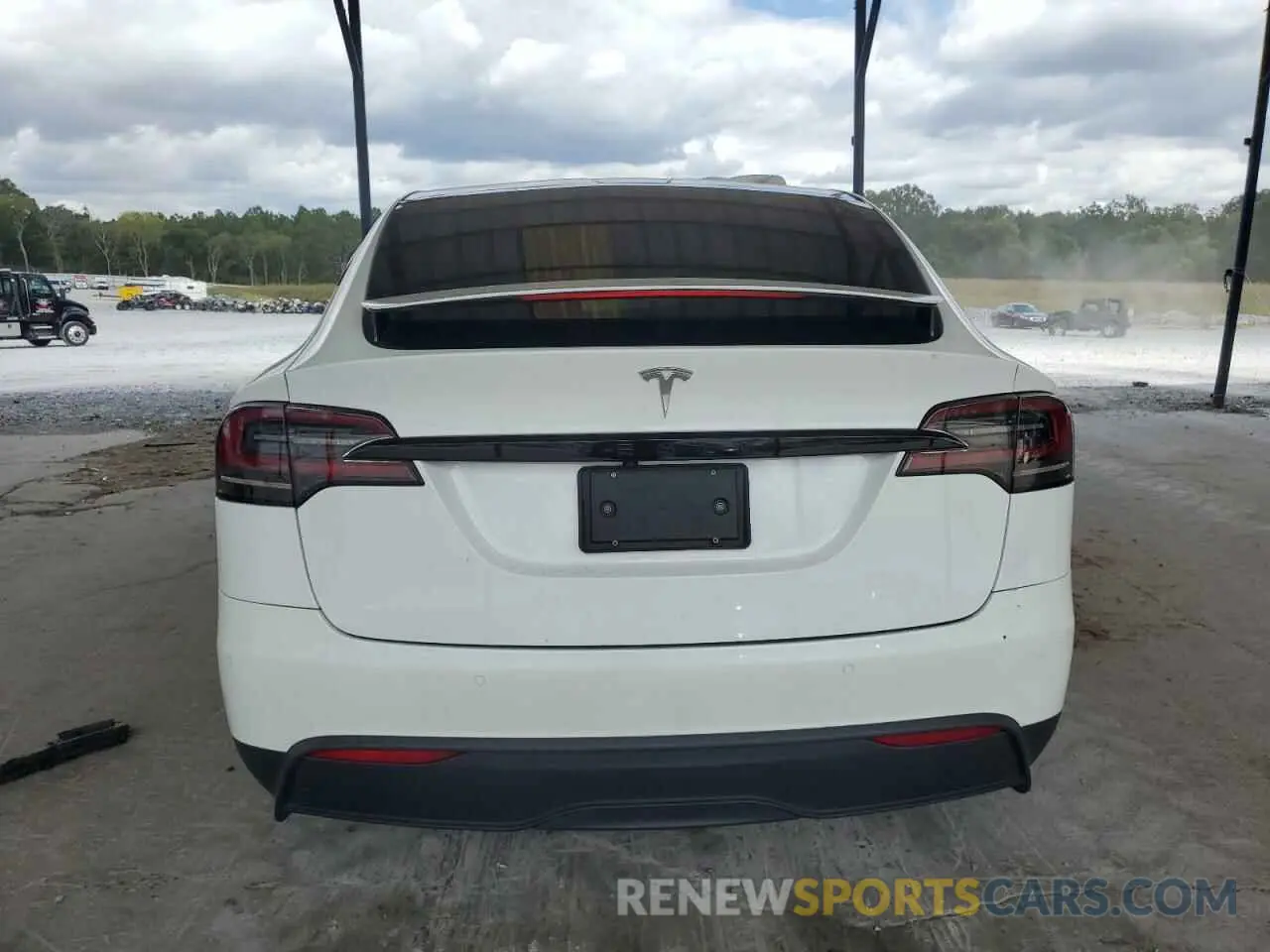 6 fotografías del automóvil dañado 7SAXCBE5XPF378671 TESLA MODEL X 2023