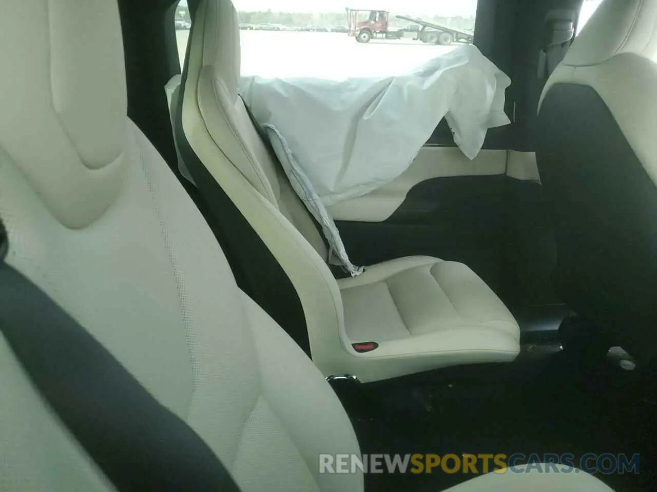 11 fotografías del automóvil dañado 7SAXCBE5XPF399262 TESLA MODEL X 2023